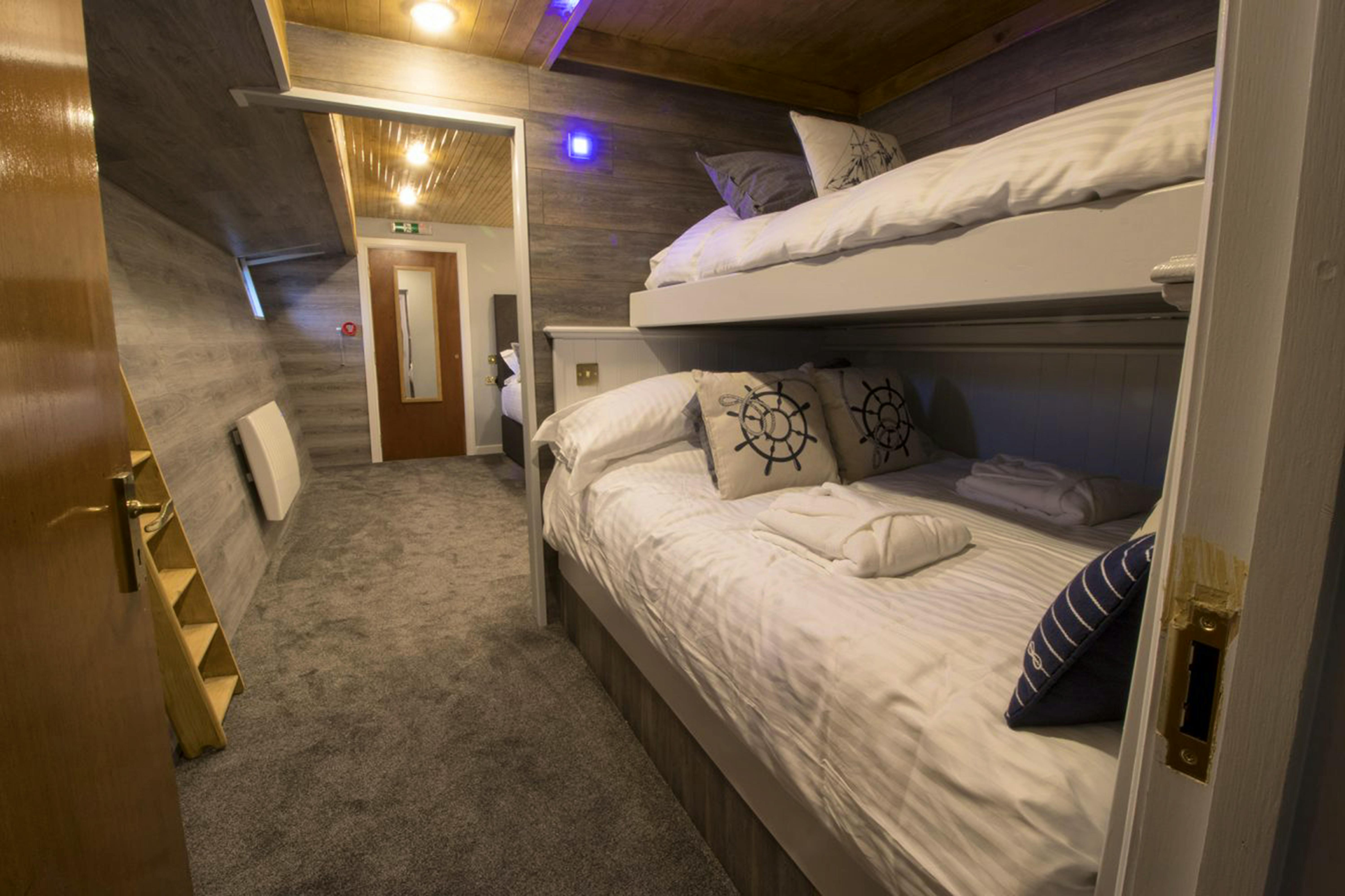 Flexible Sleeping Configurations 