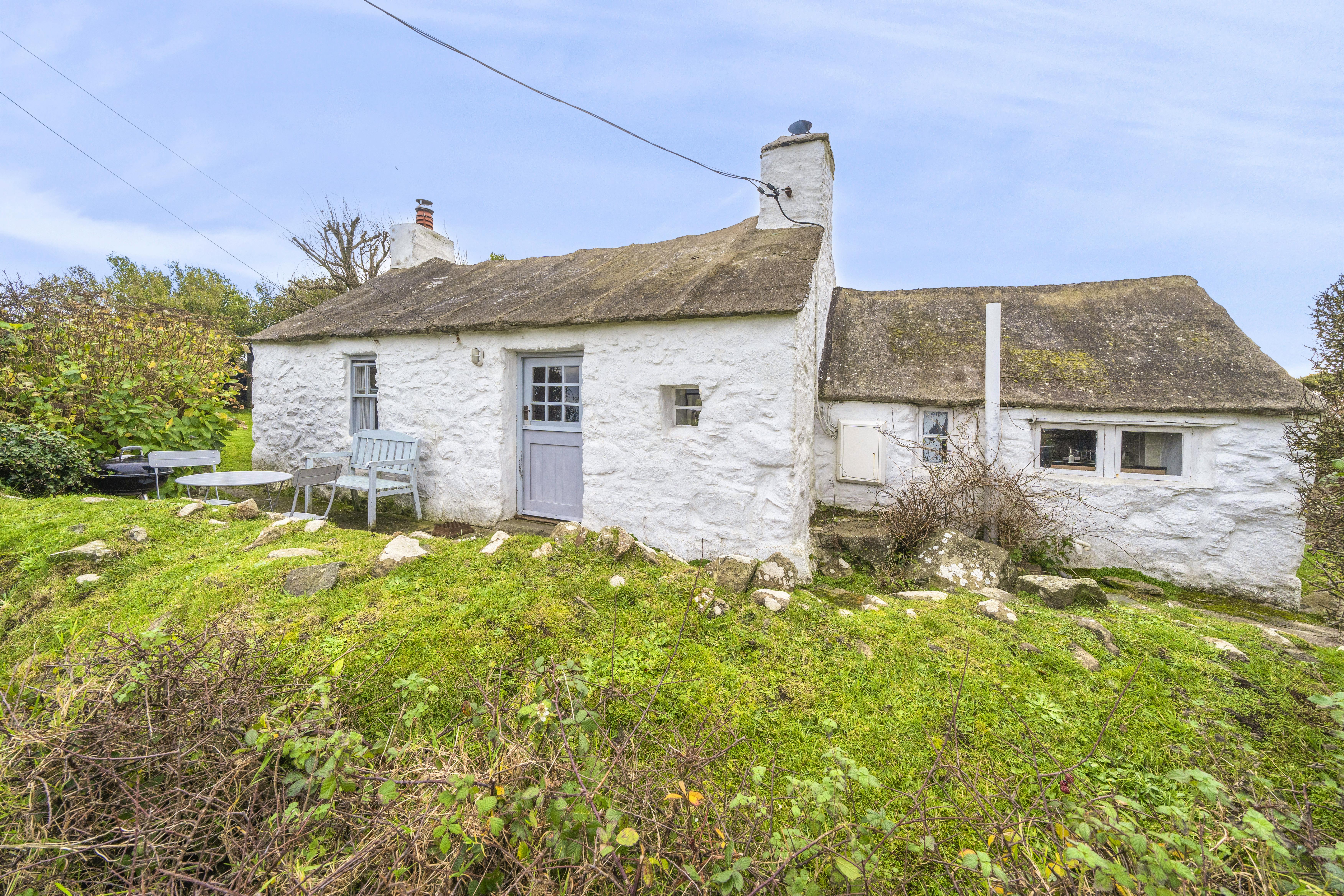 Where to Stay in West Wales