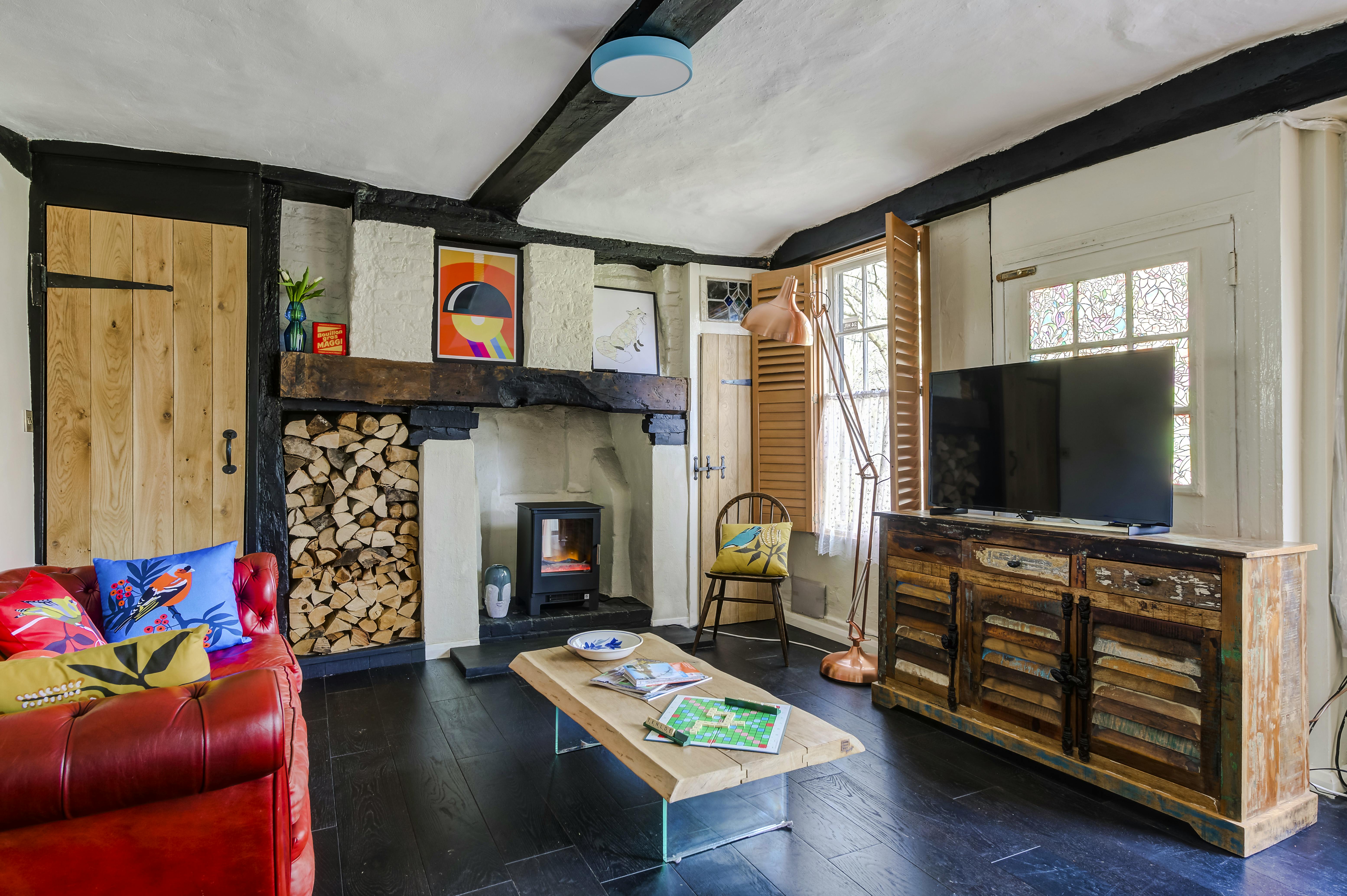 Smart TV, magazines & games