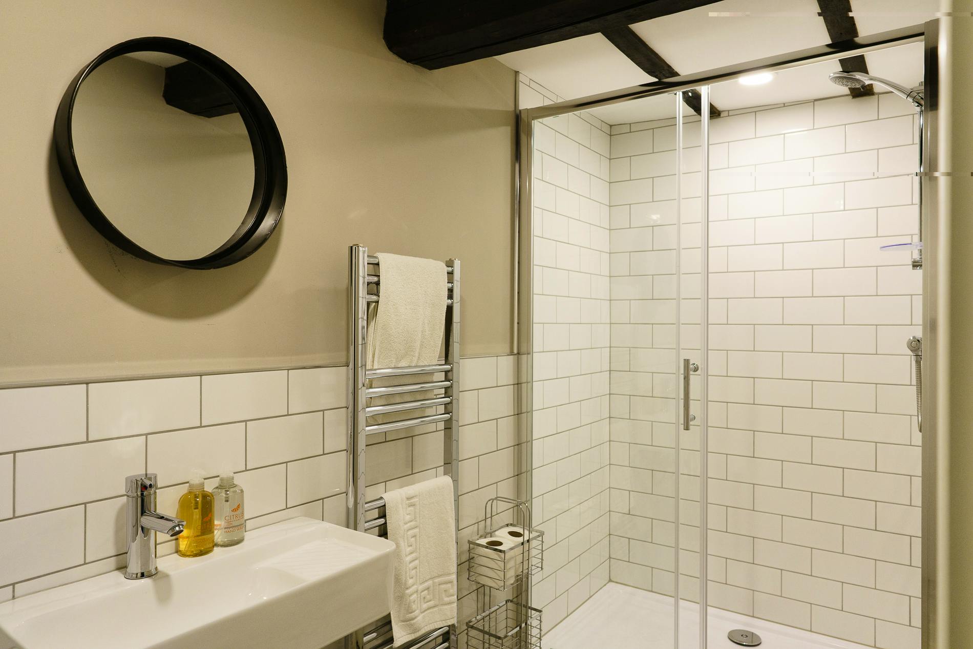 Ensuite for bedroom 9 