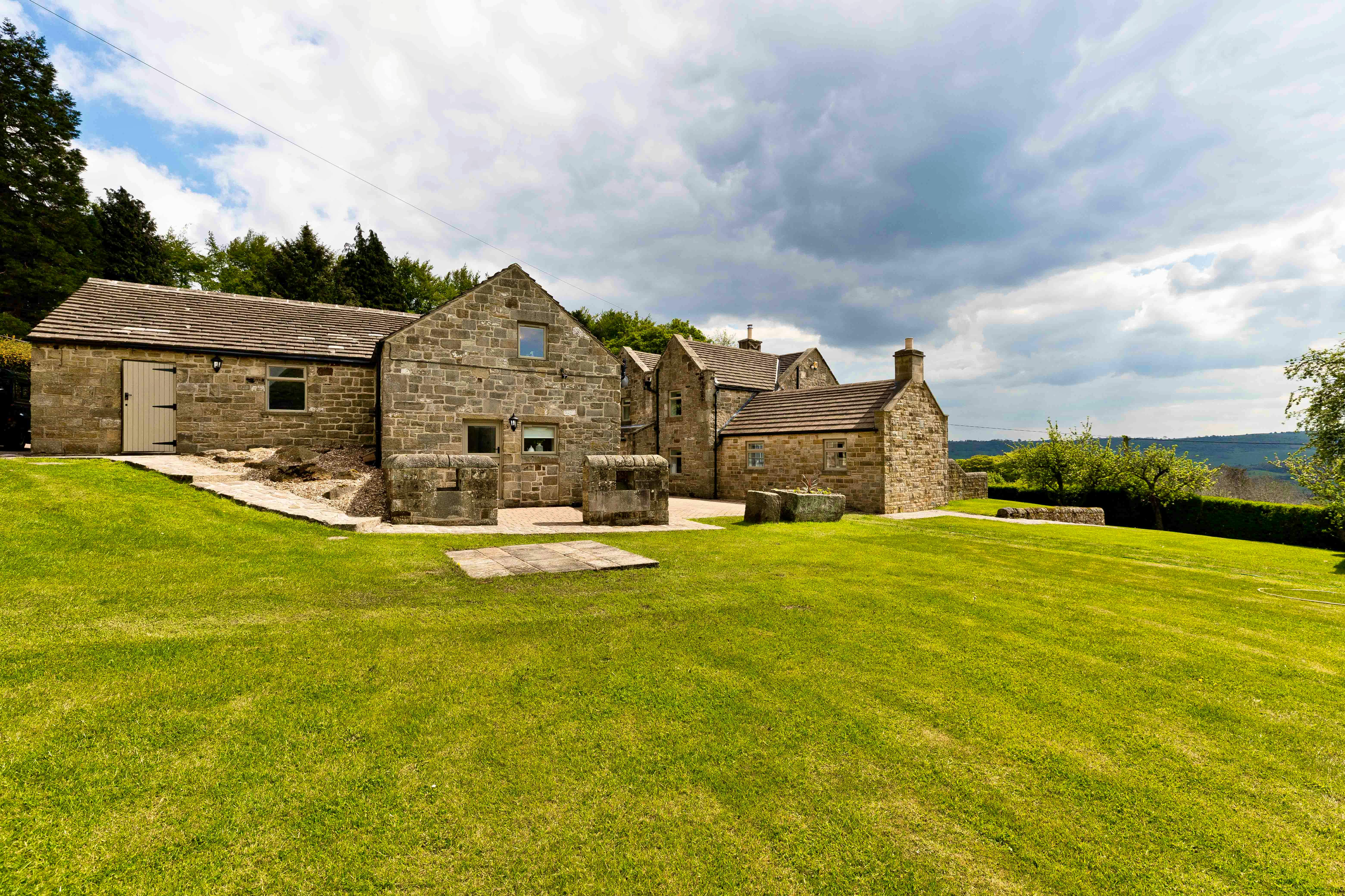 Extensive lawn garden 