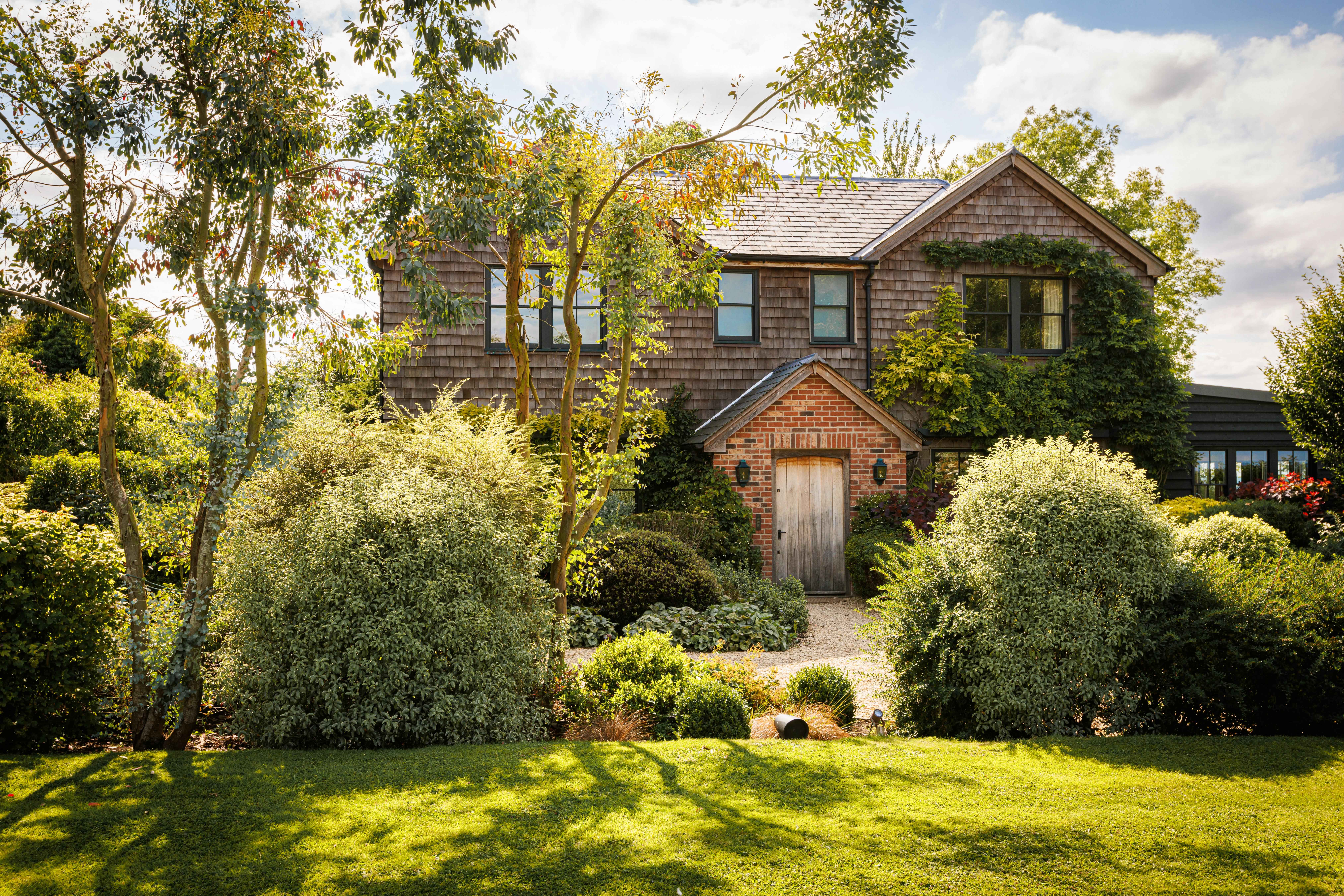Hillside, six-bedroom cottage