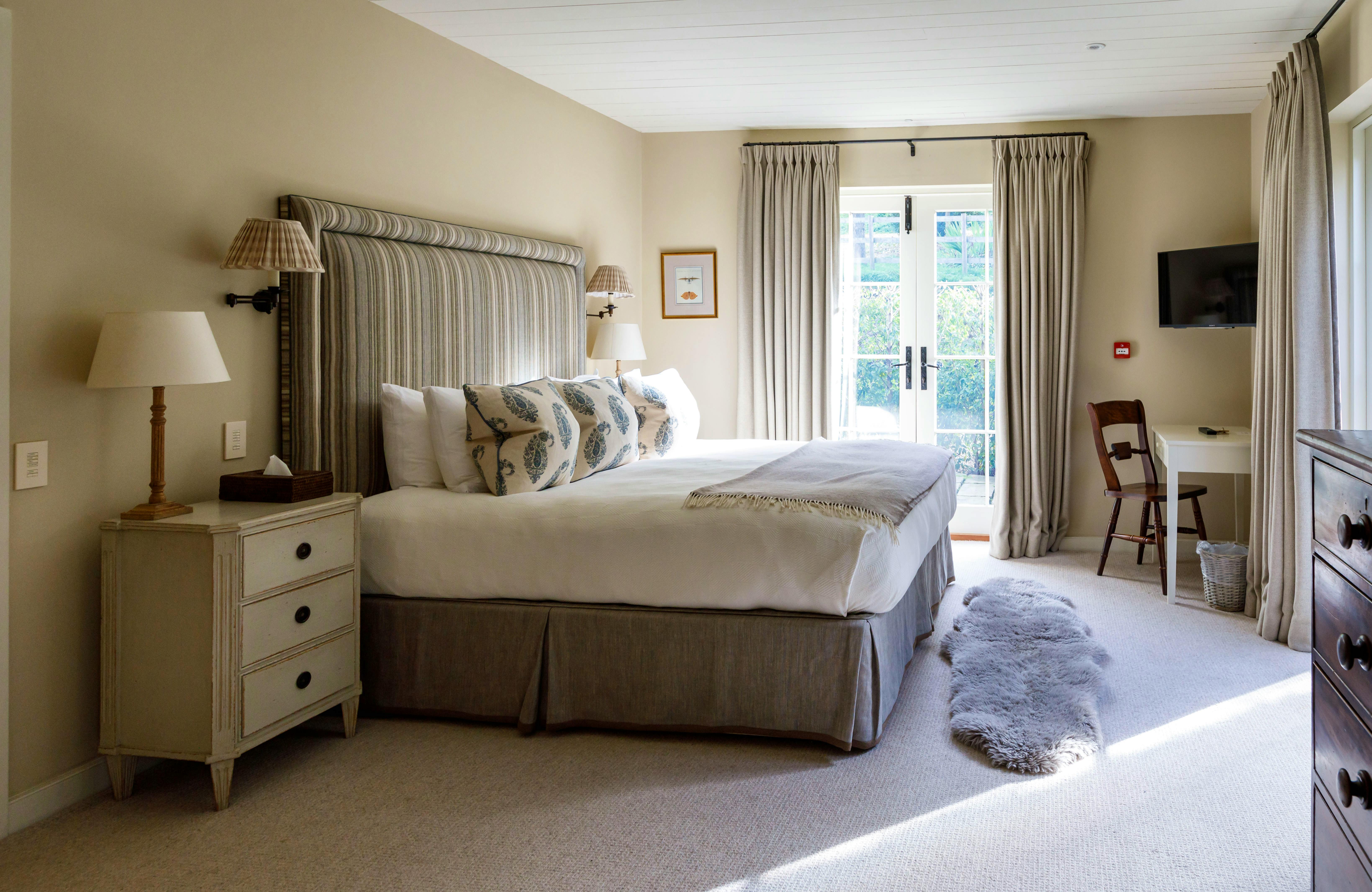 Super-king ensuite bedrooms