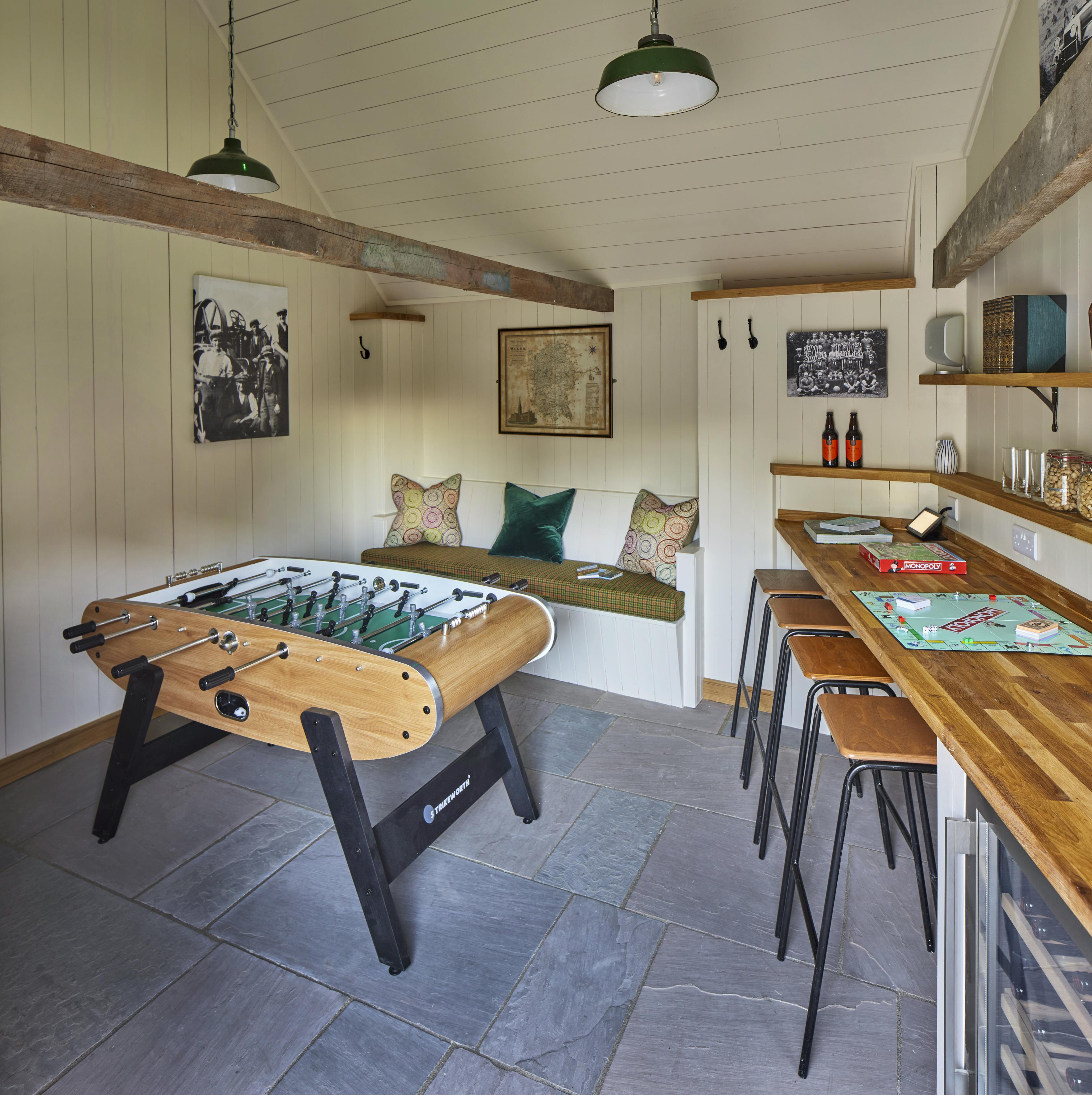 The \'snug\' - private games room