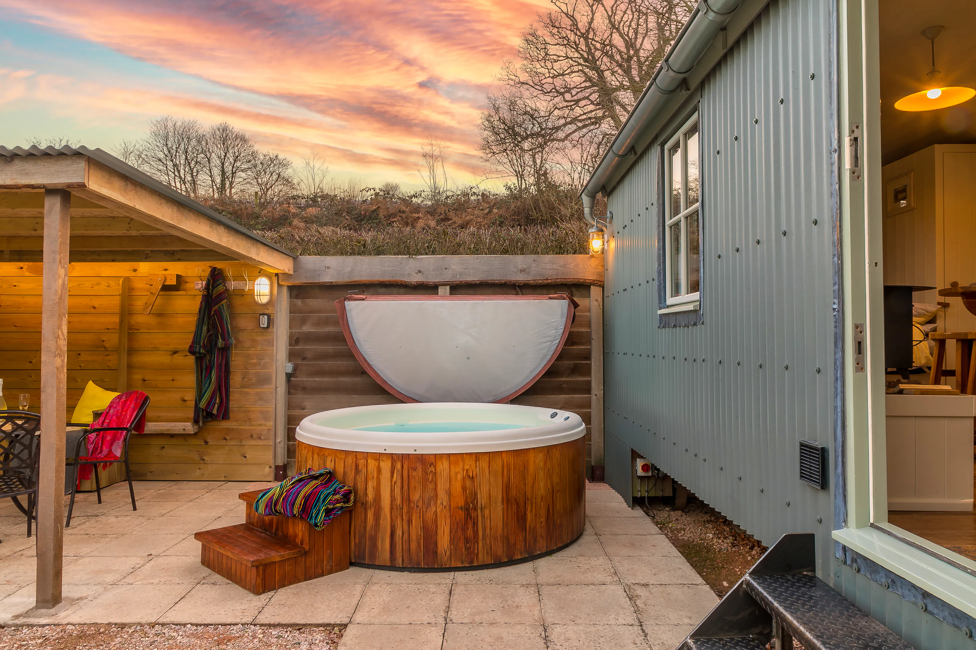 Devon Heaven Hideaways - Luxury cabins in Devon - Coolstays
