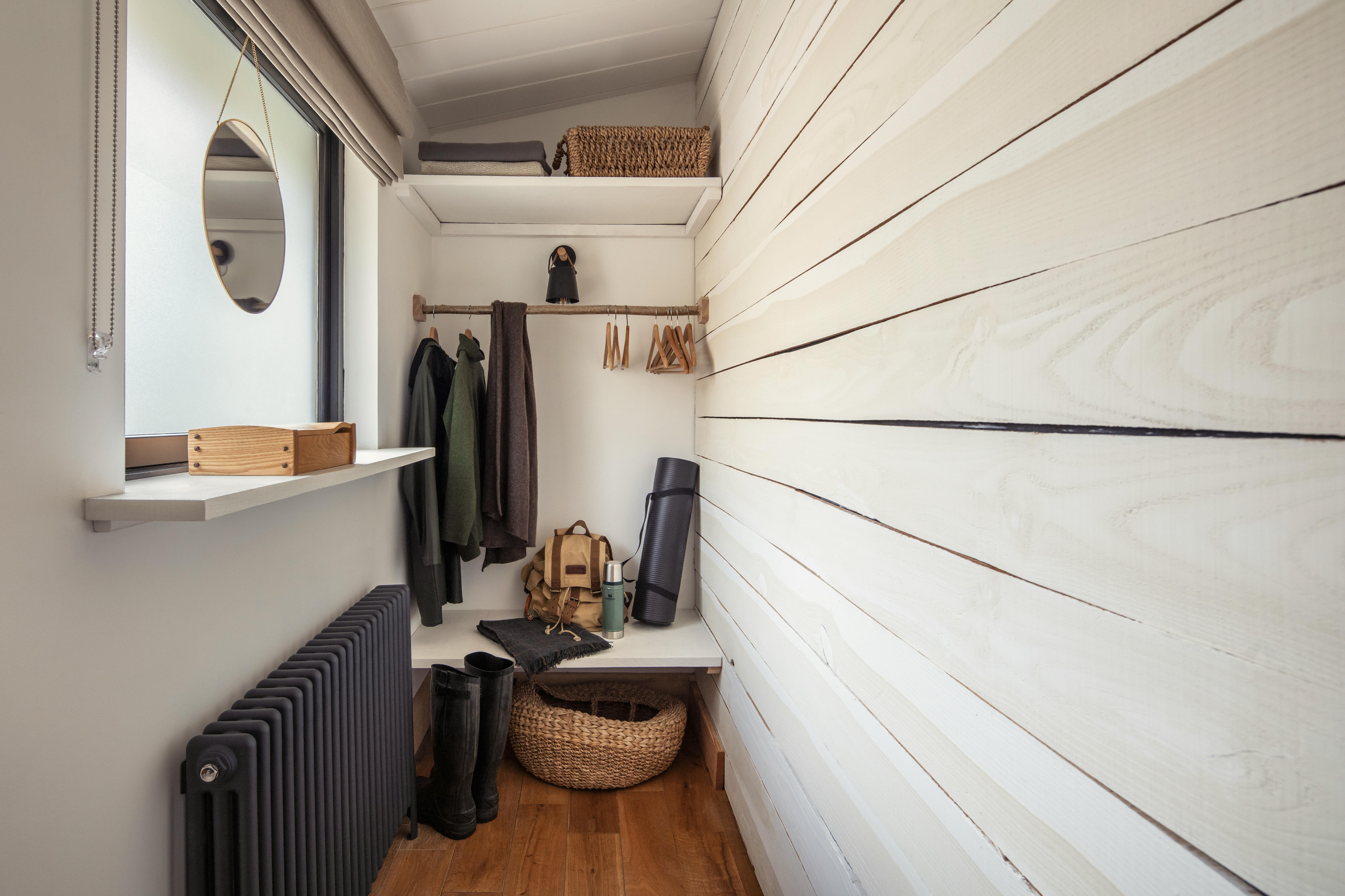 The dressing room in the Master