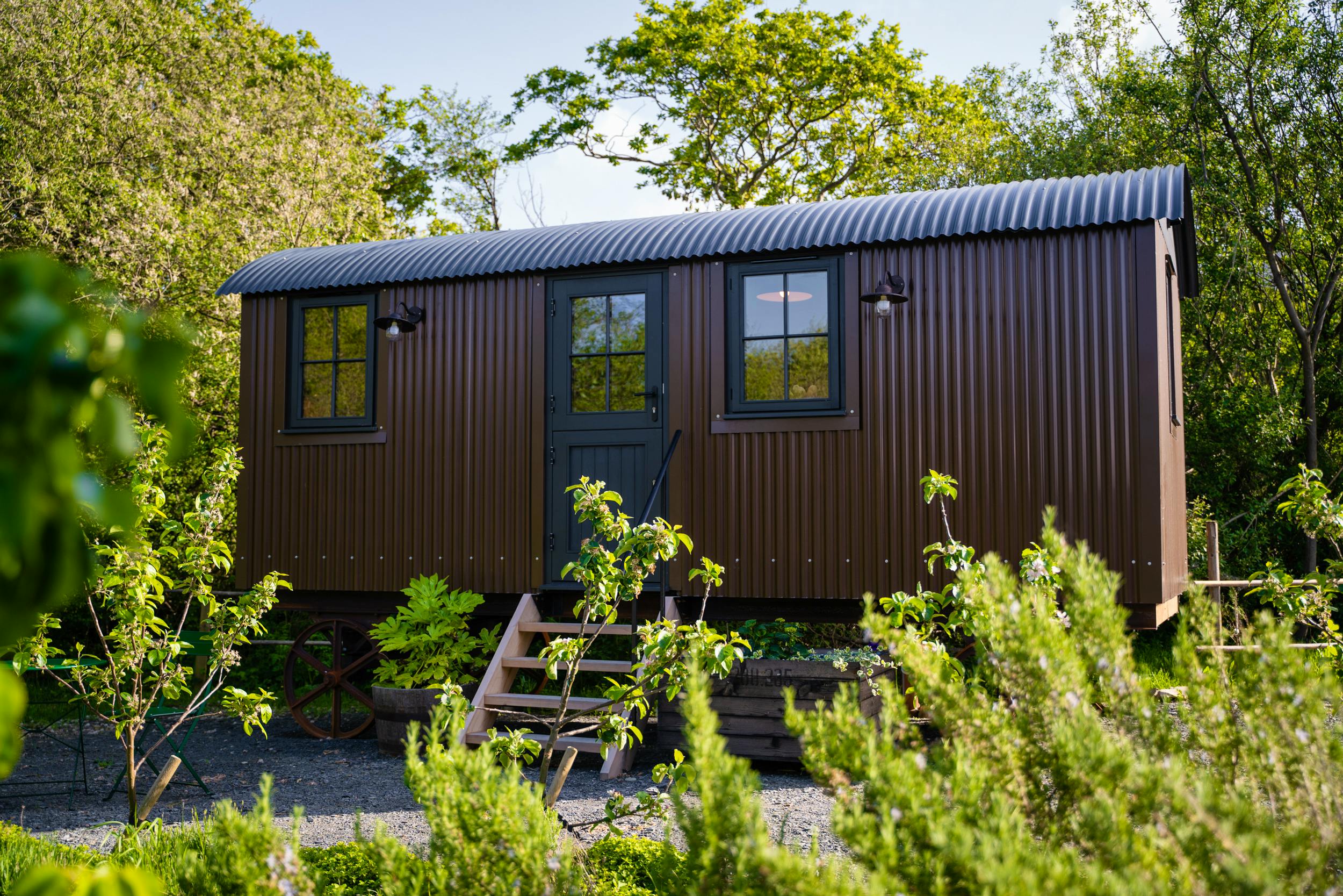 Happy Campers - 20 Gorgeous UK Glamping Spots