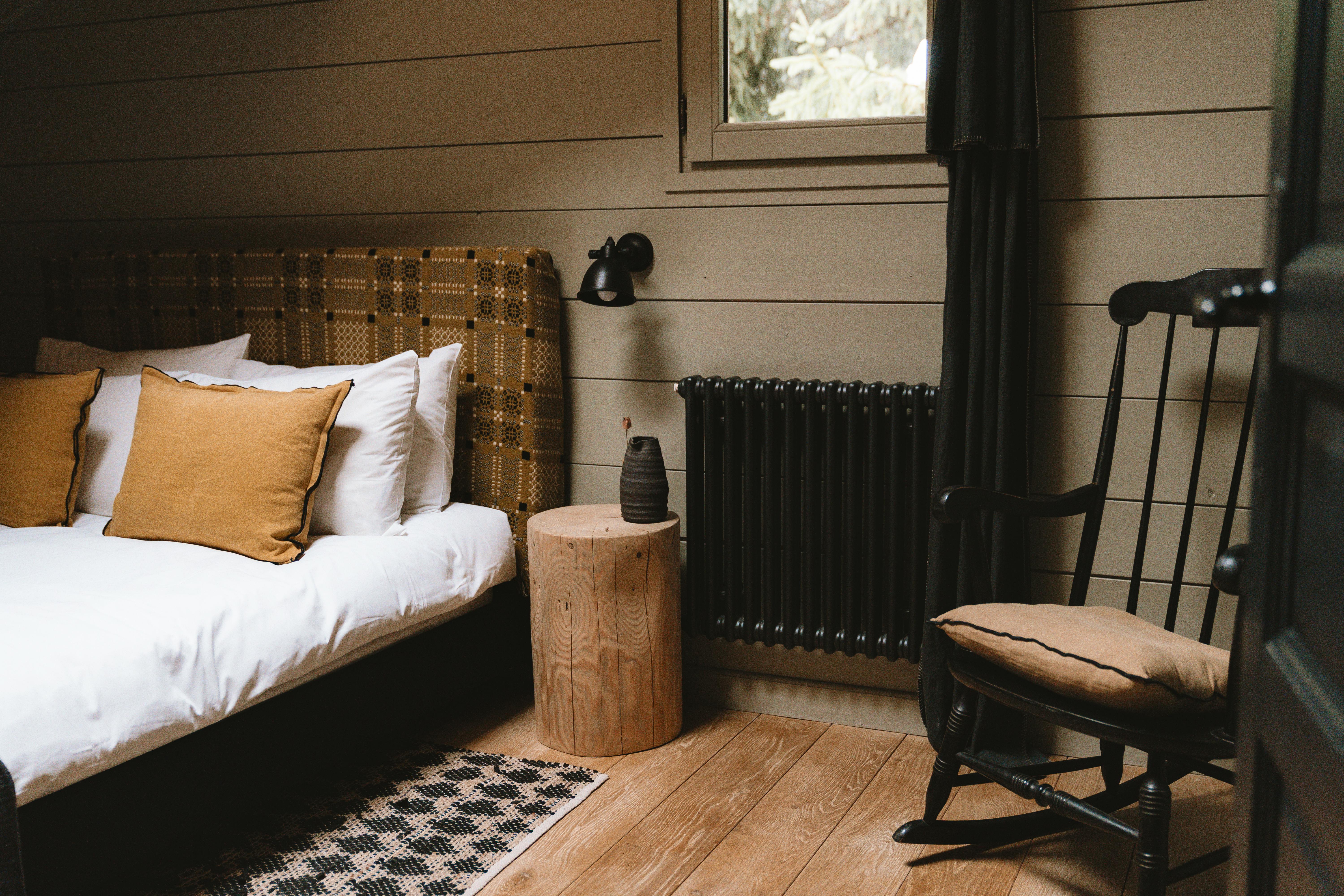 Cabin room with ensuite