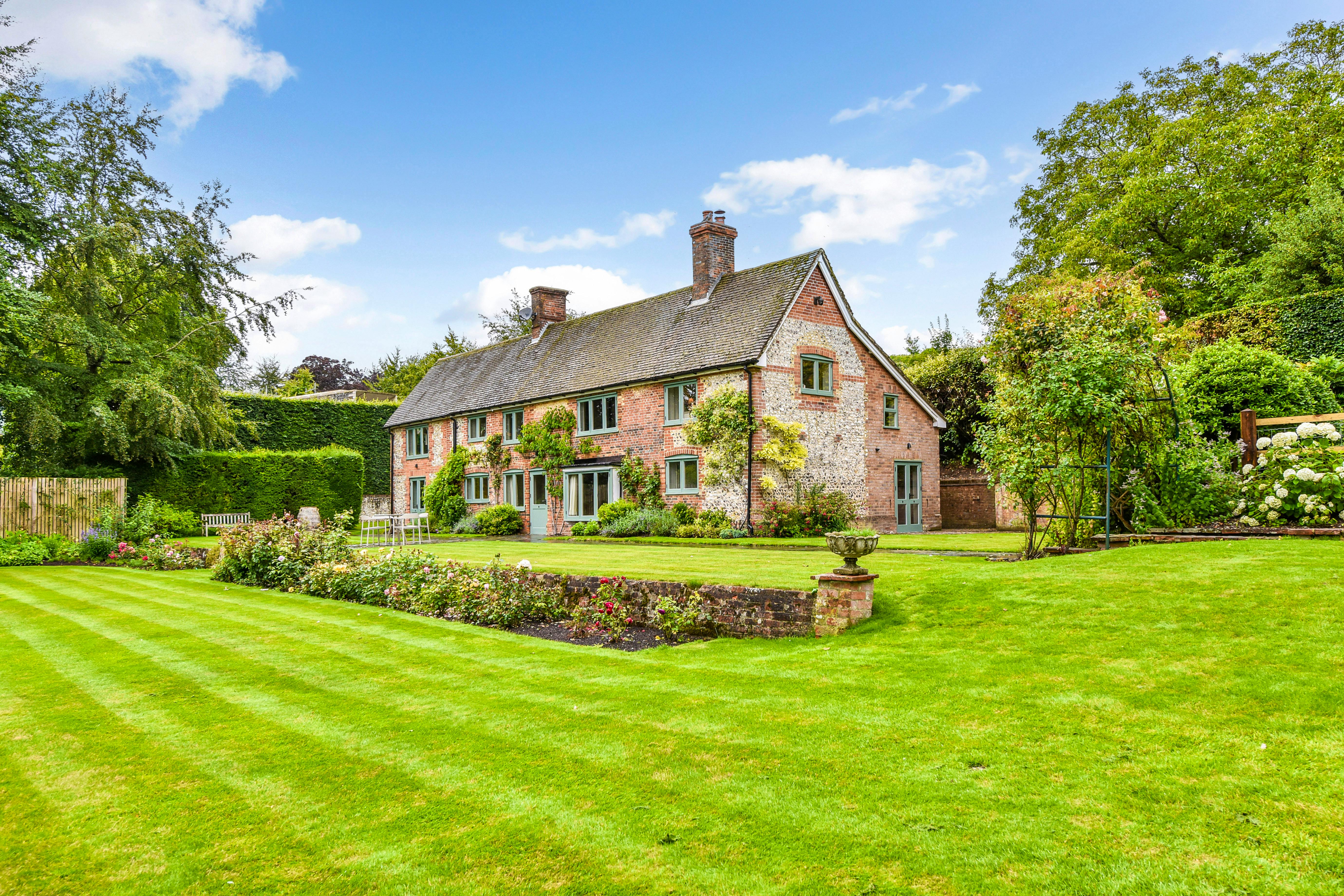 Stays for Summer Weekends