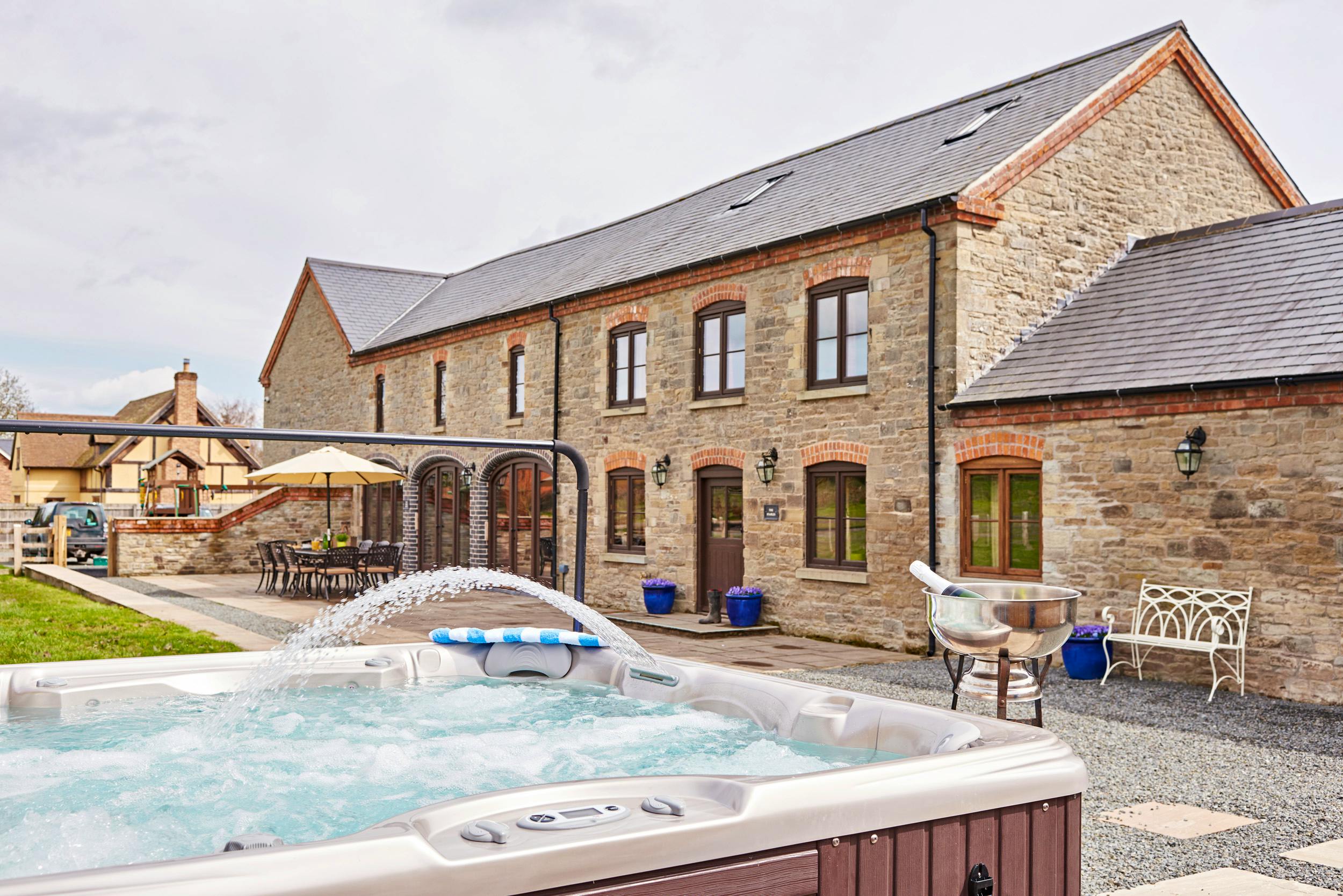 The Best Multi-Generation Stays