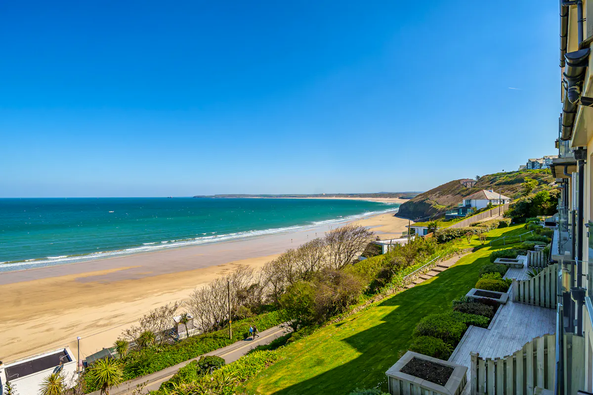 Apartments With Serene Views photo