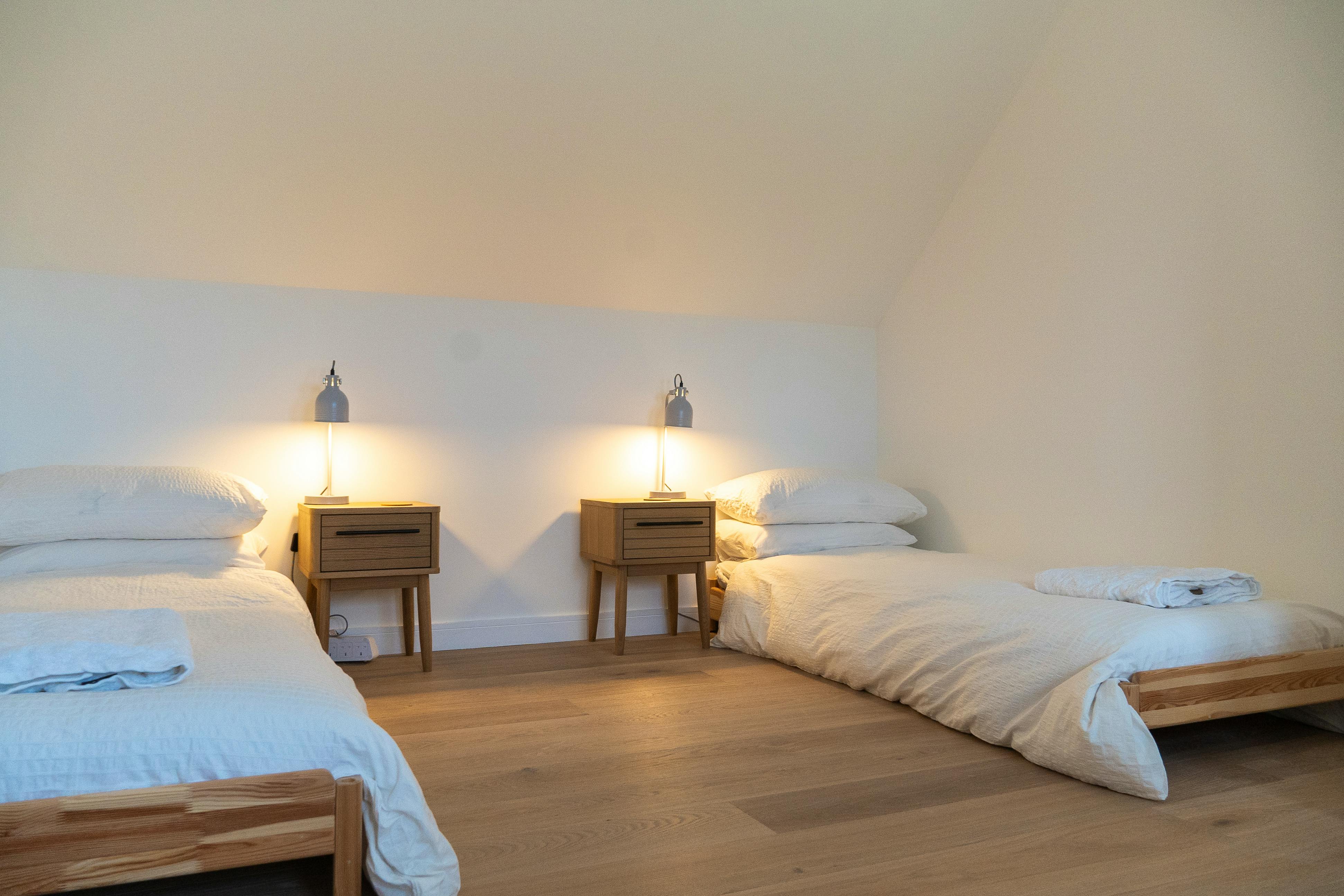 Bedroom 2 - singles, or a double