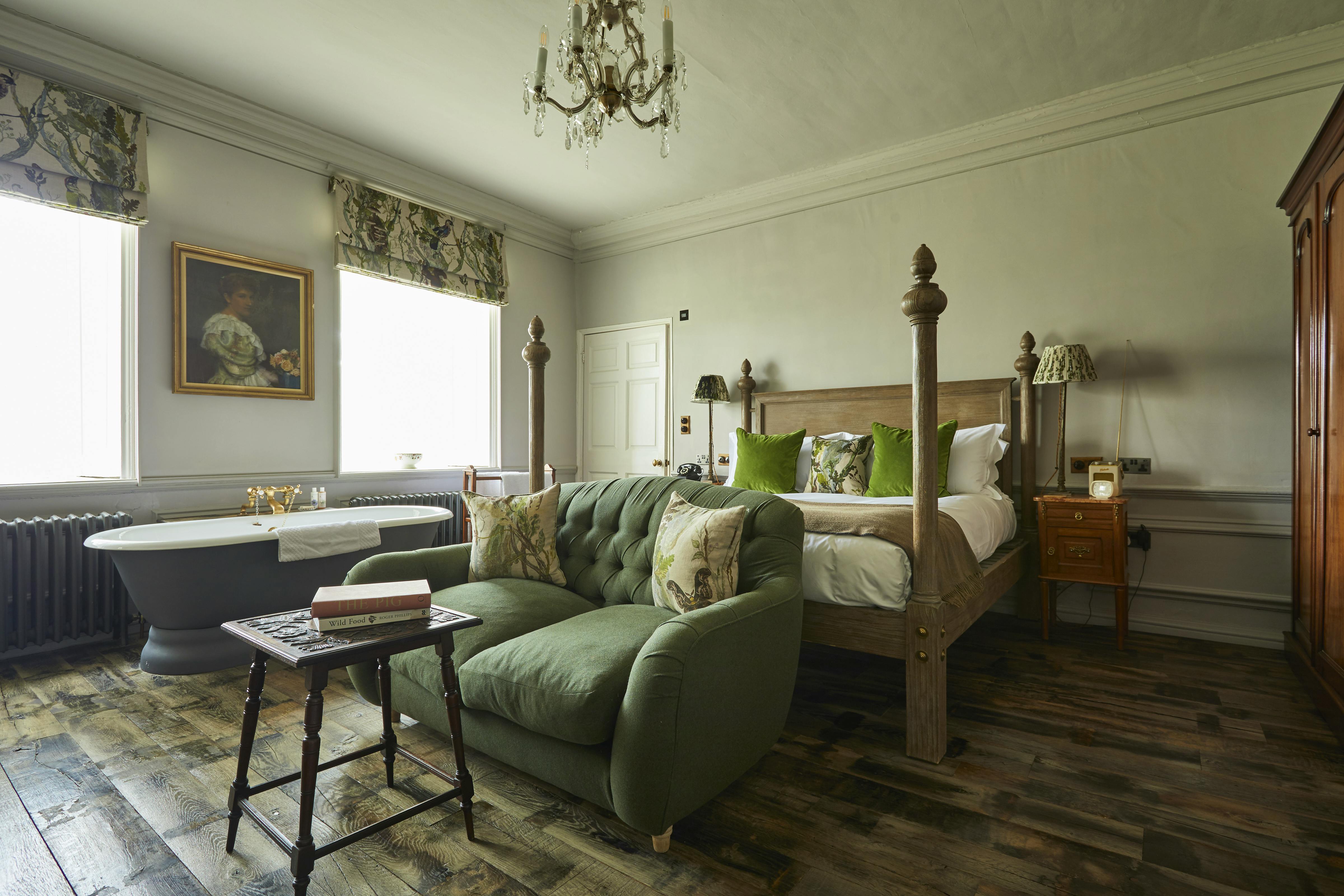 New on Coolstays - THE PIG