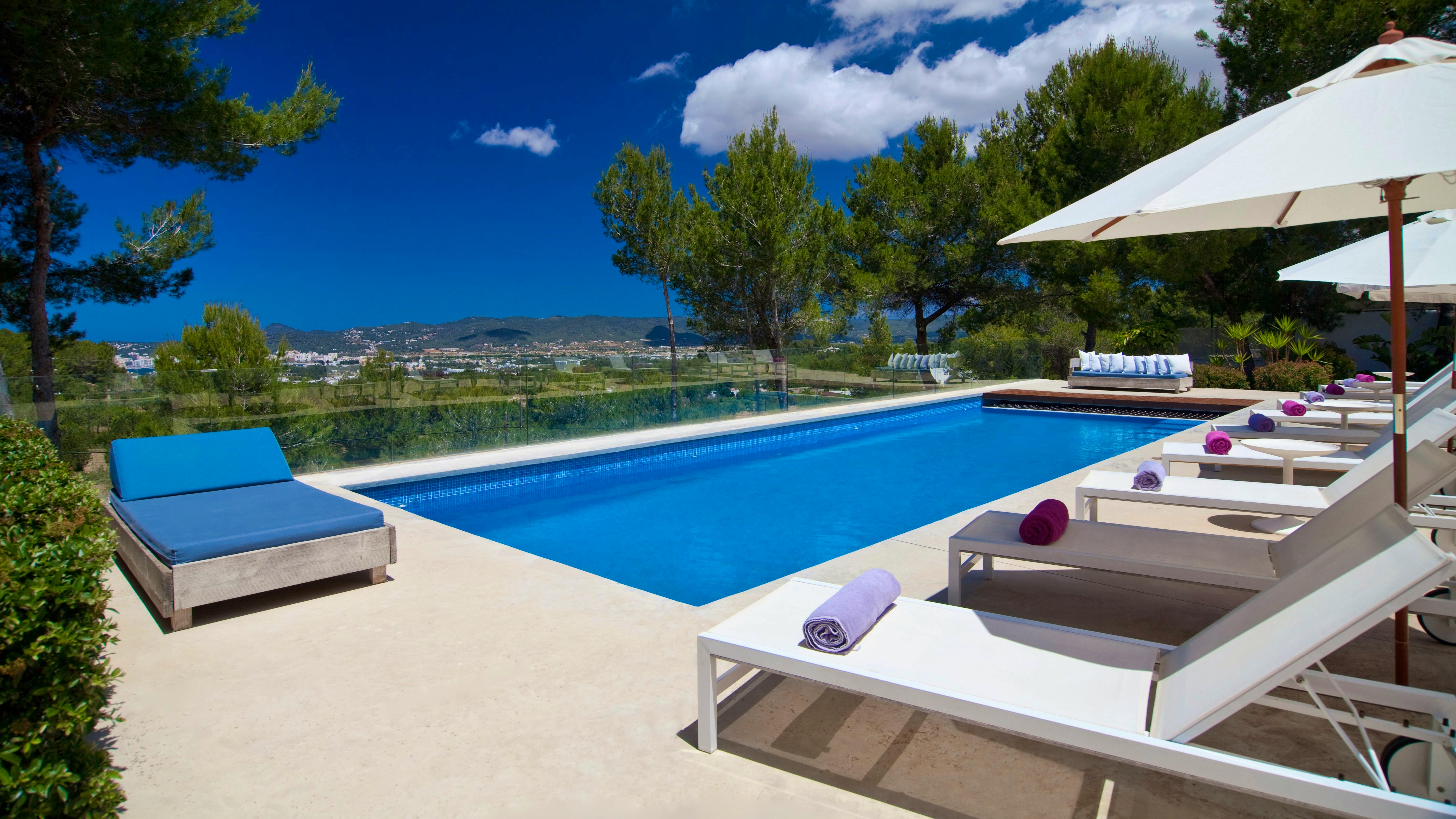 New CoolStays This Week - 6th August 2016