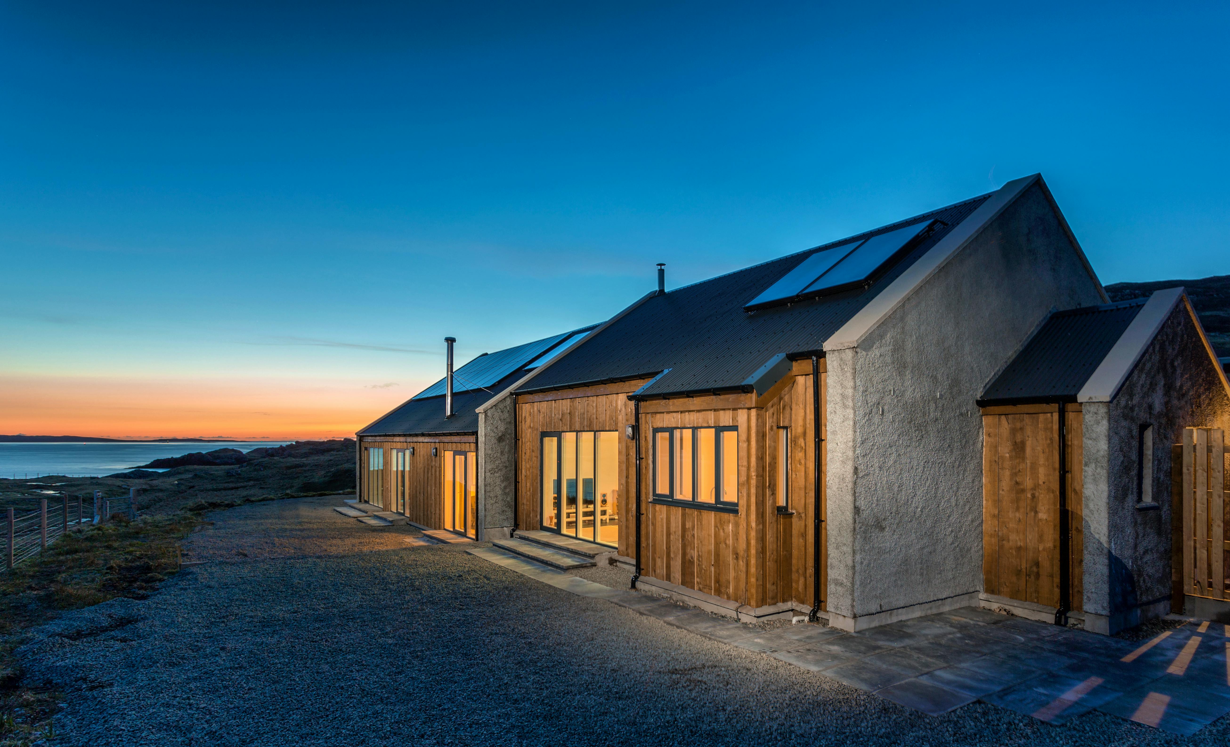 Plan Your 2026 Beach Break - Best Stays by the Sea