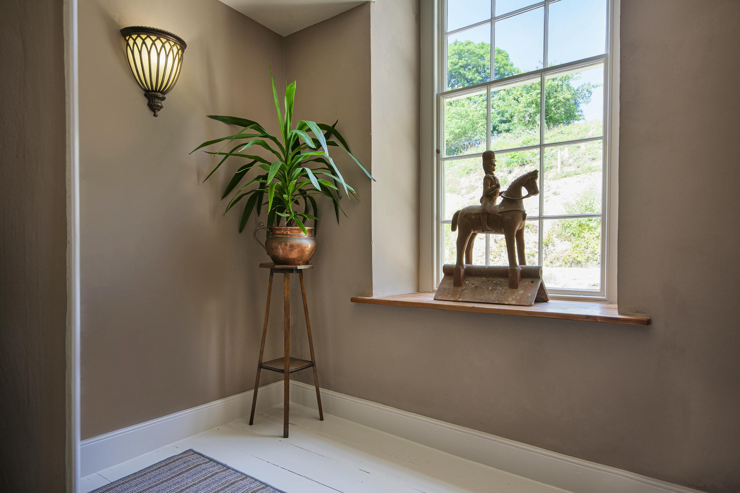 Large Georgian window to rear