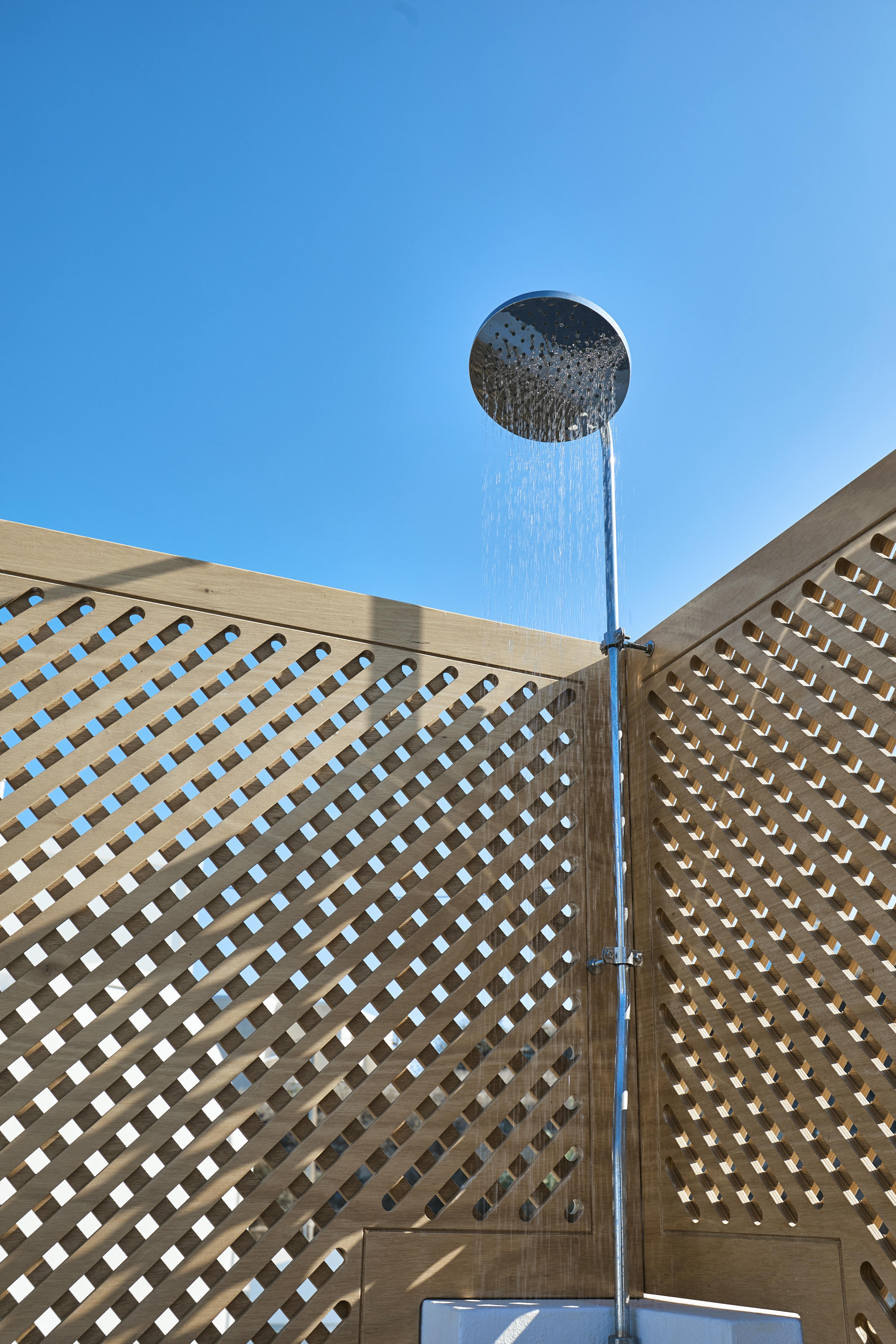Terrace shower