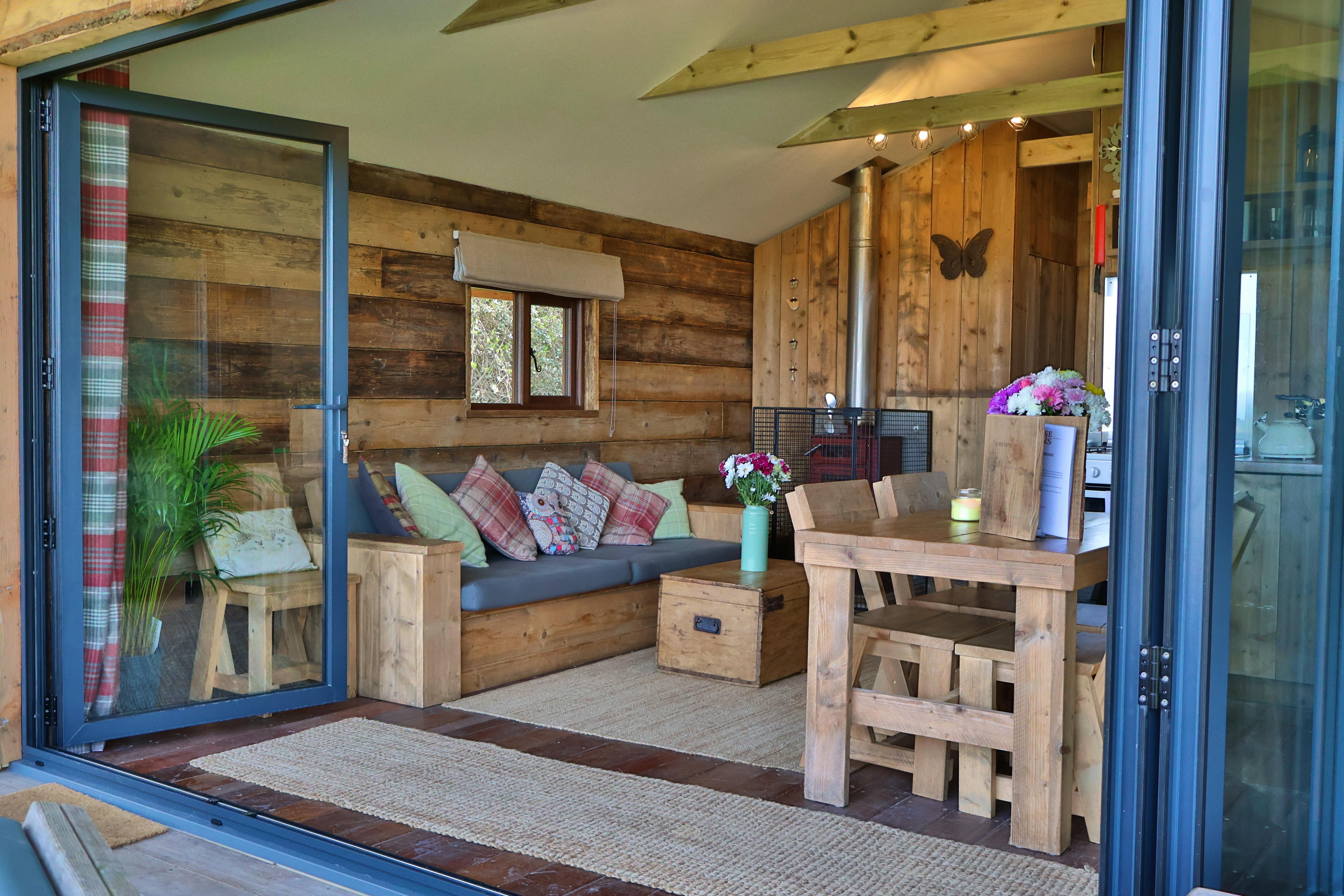 Lounge at Foresters 2