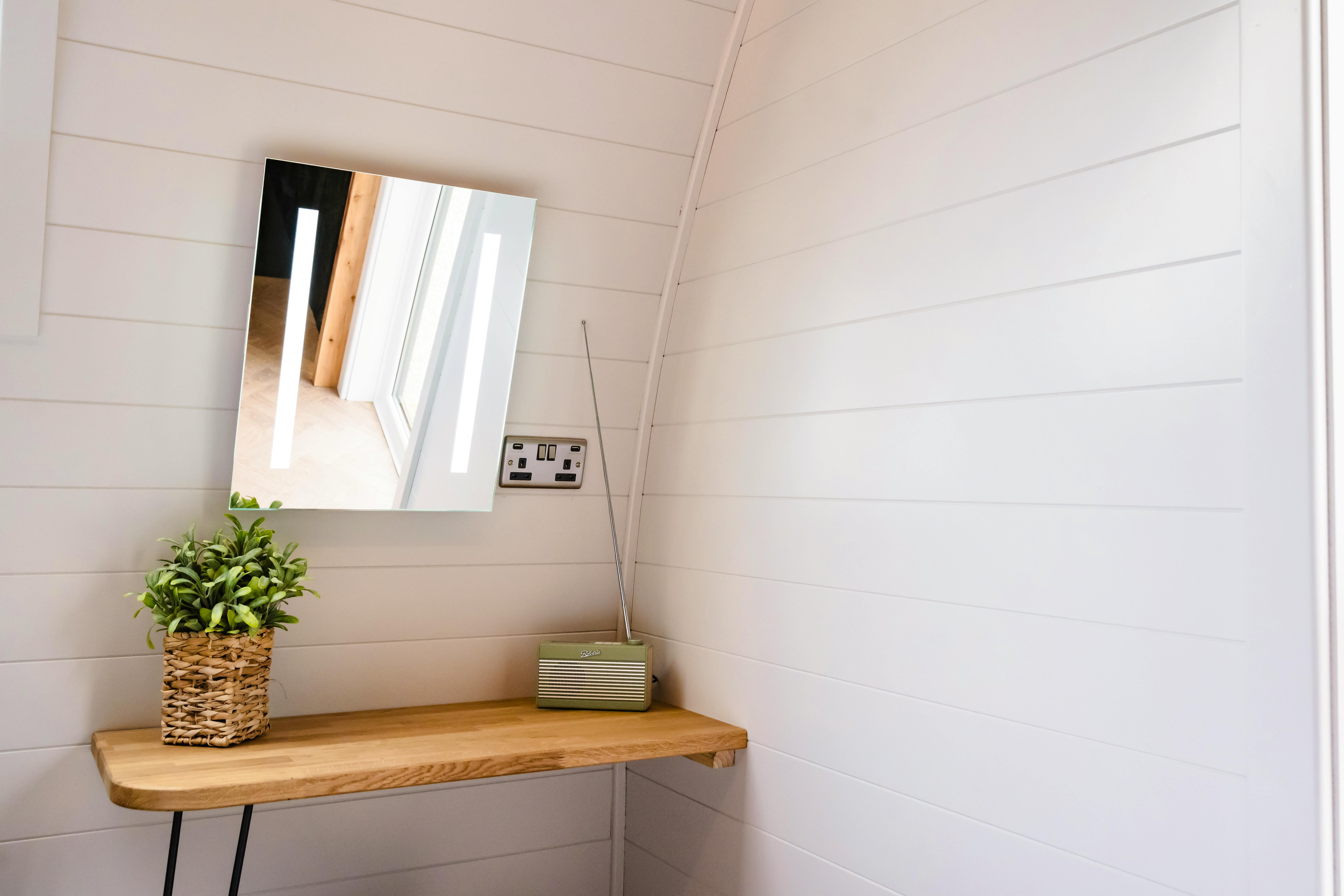 Kite Lodge - Dressing Table