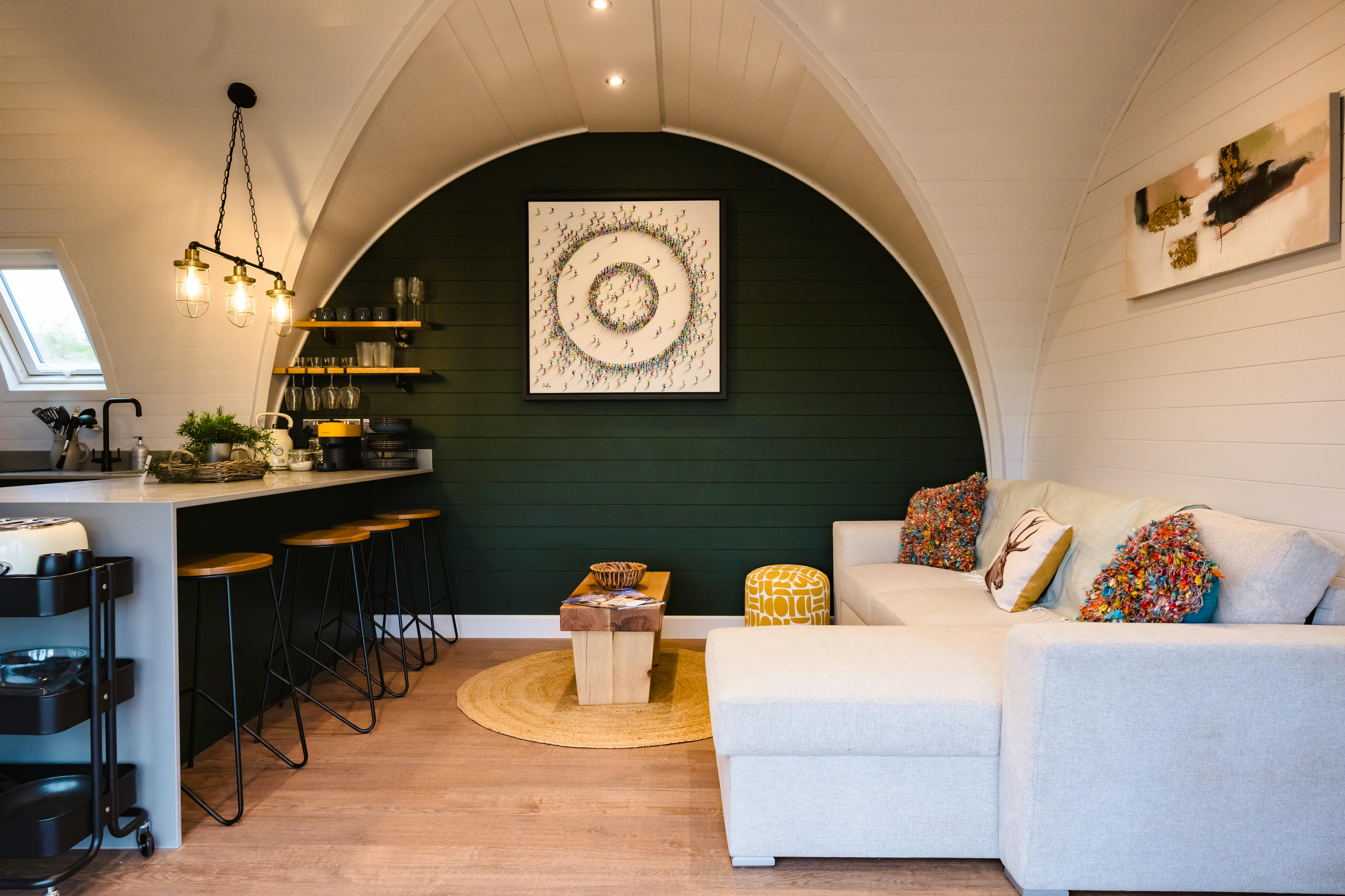 Fallow -Living Space & Sofa Bed