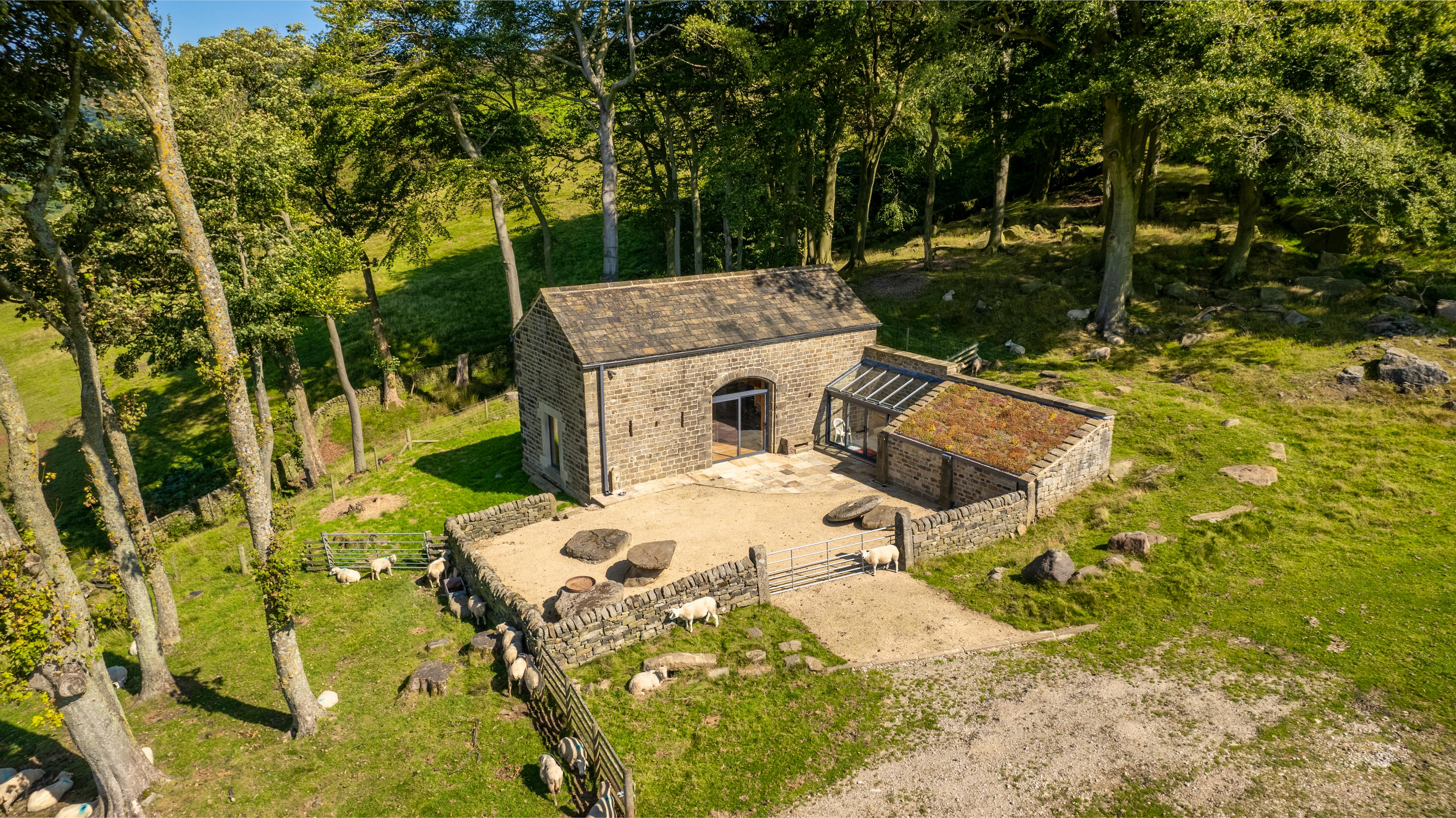 Stanage Barn