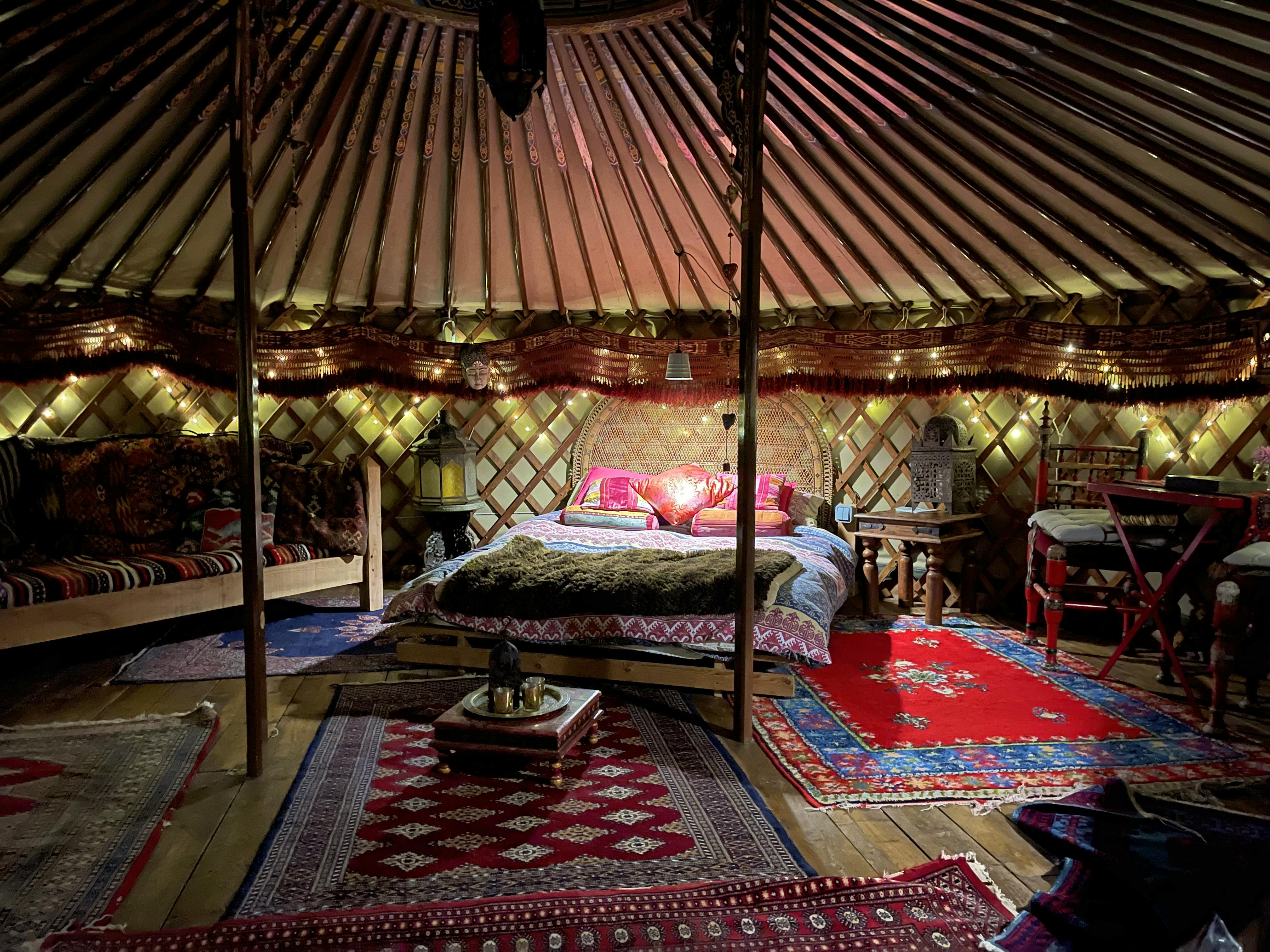 Kushti yurt interior at night