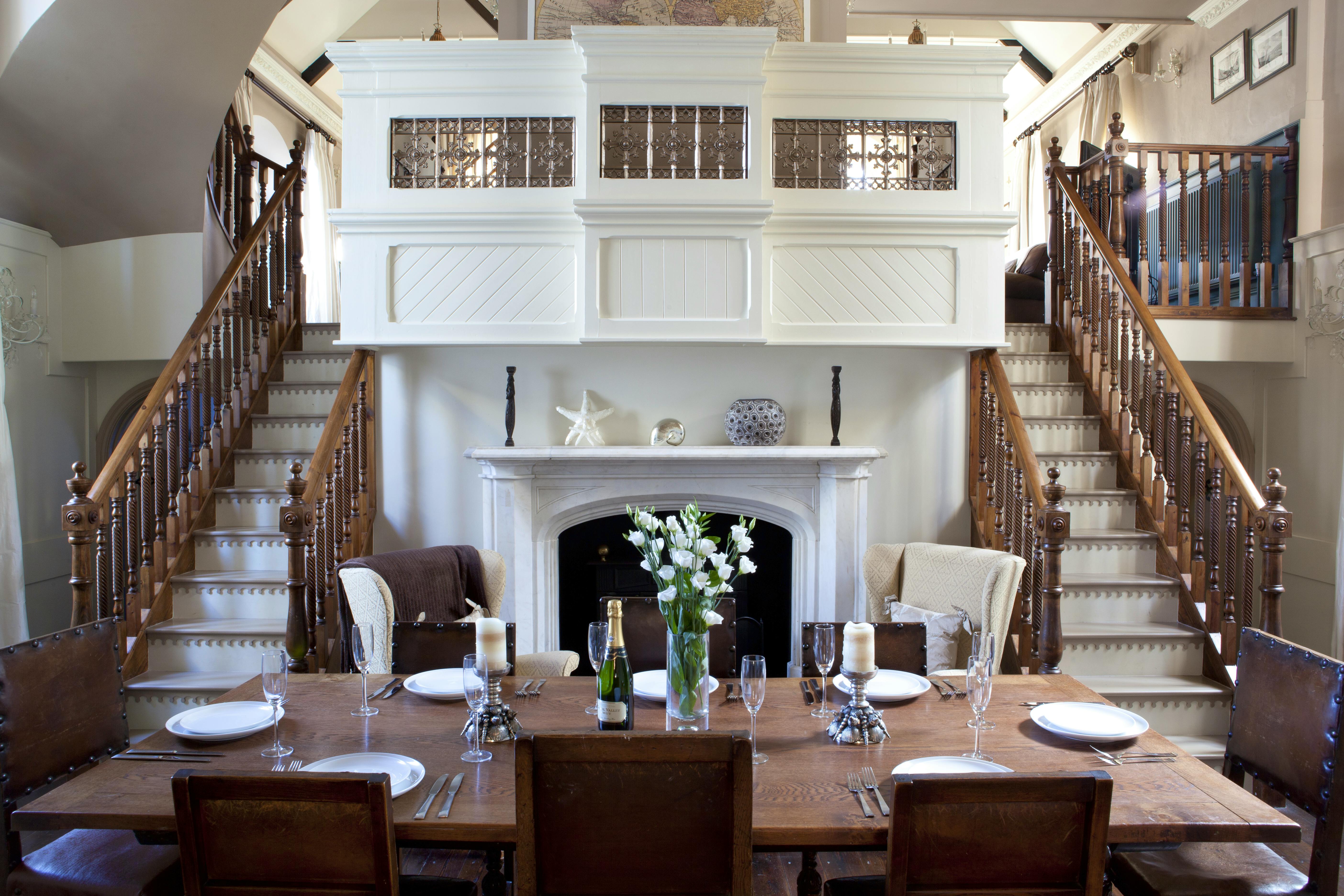 10 Cool Chapels & Churches