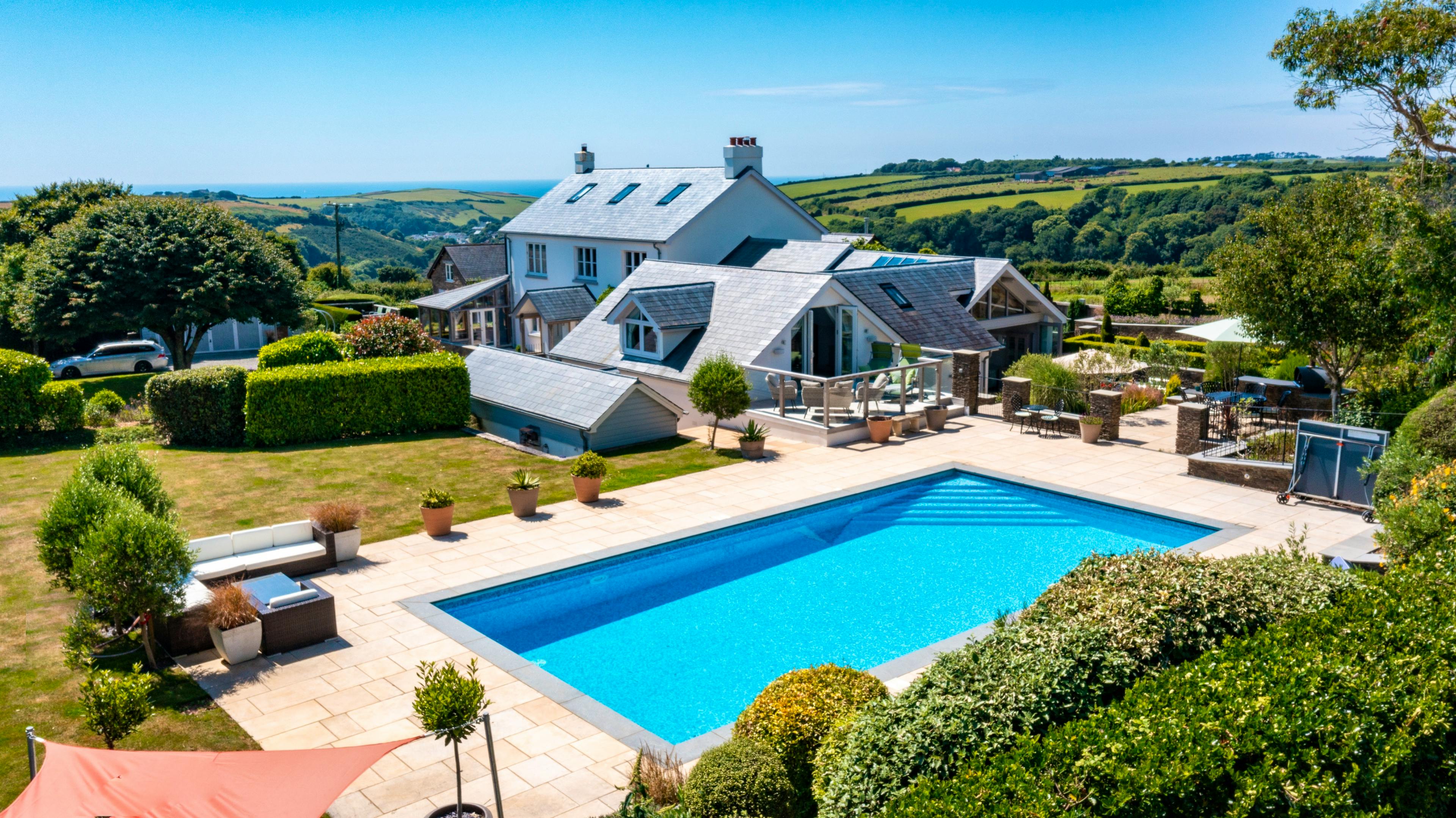 Higher Cross Park - Image 1