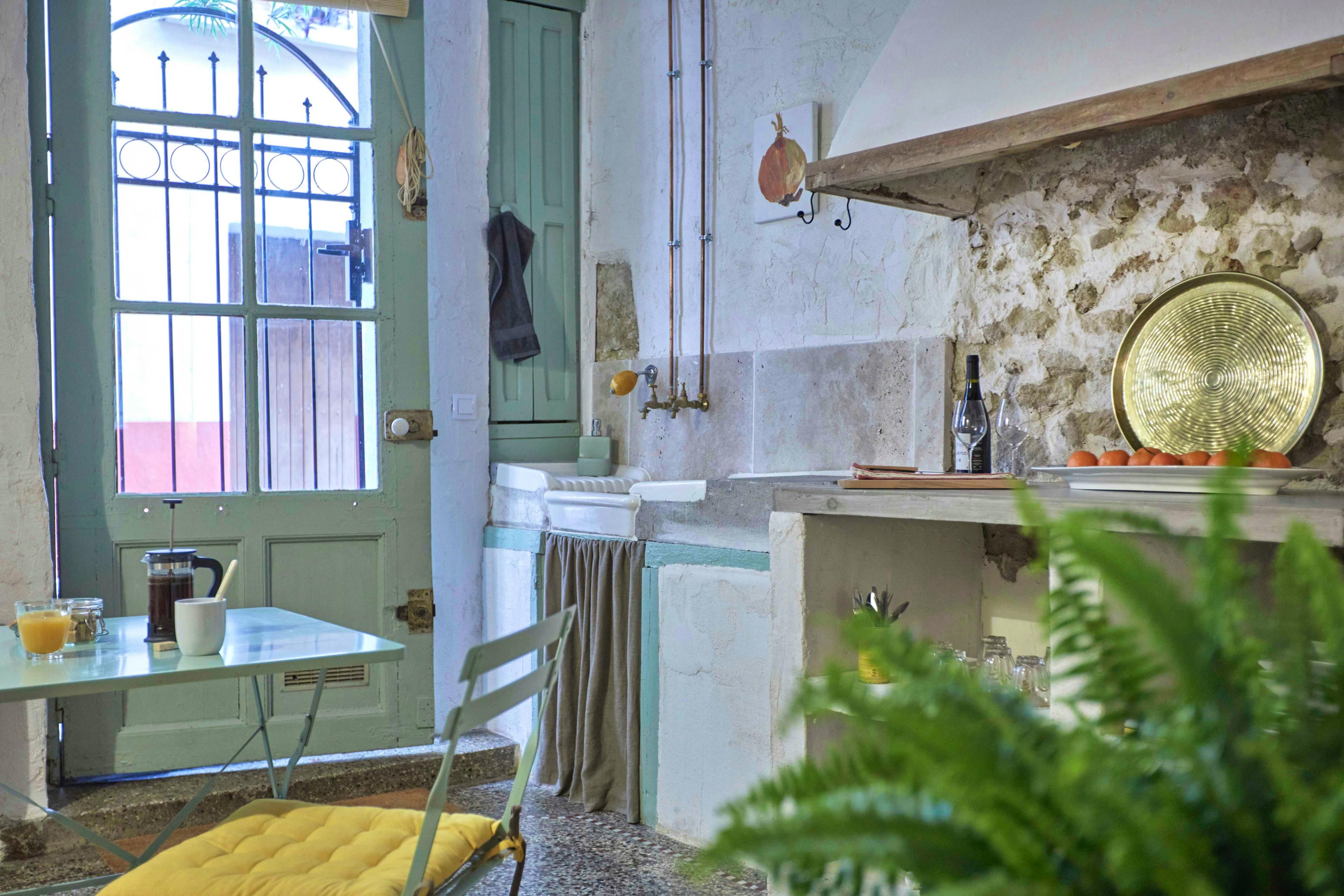 Kitchen area and front door