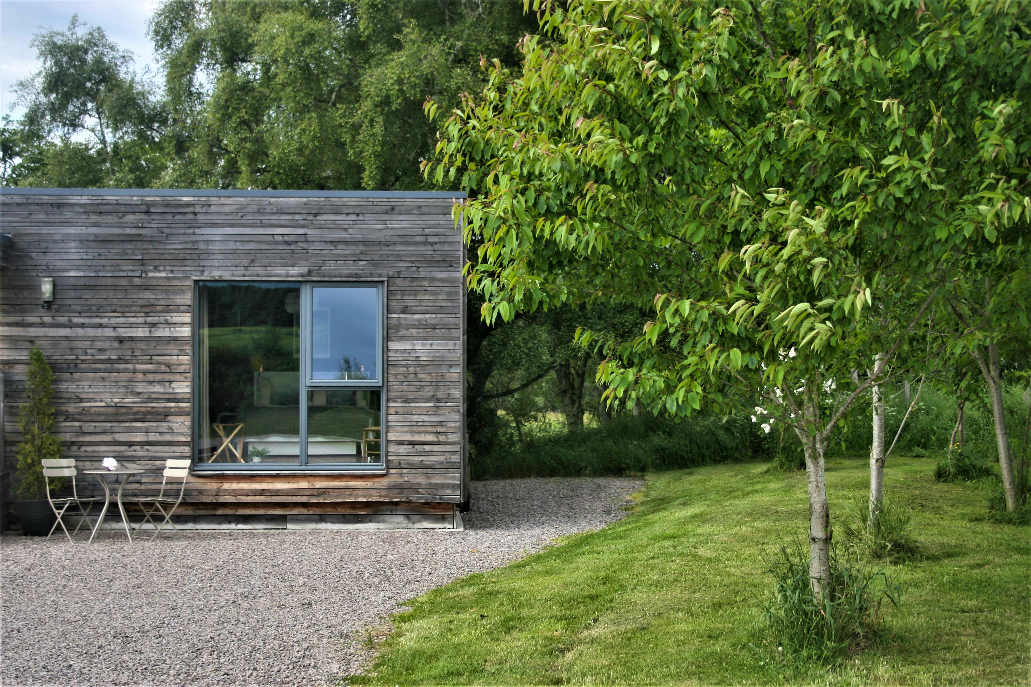 Culbin Edge  Front View