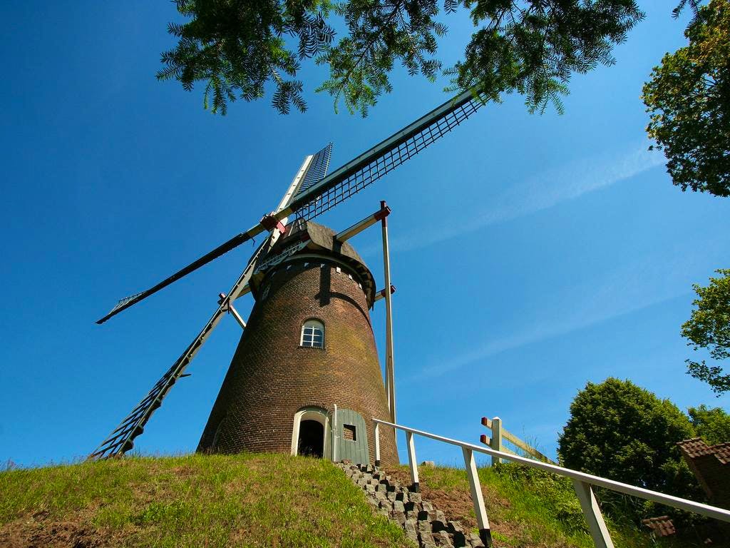 10 Best Windmills