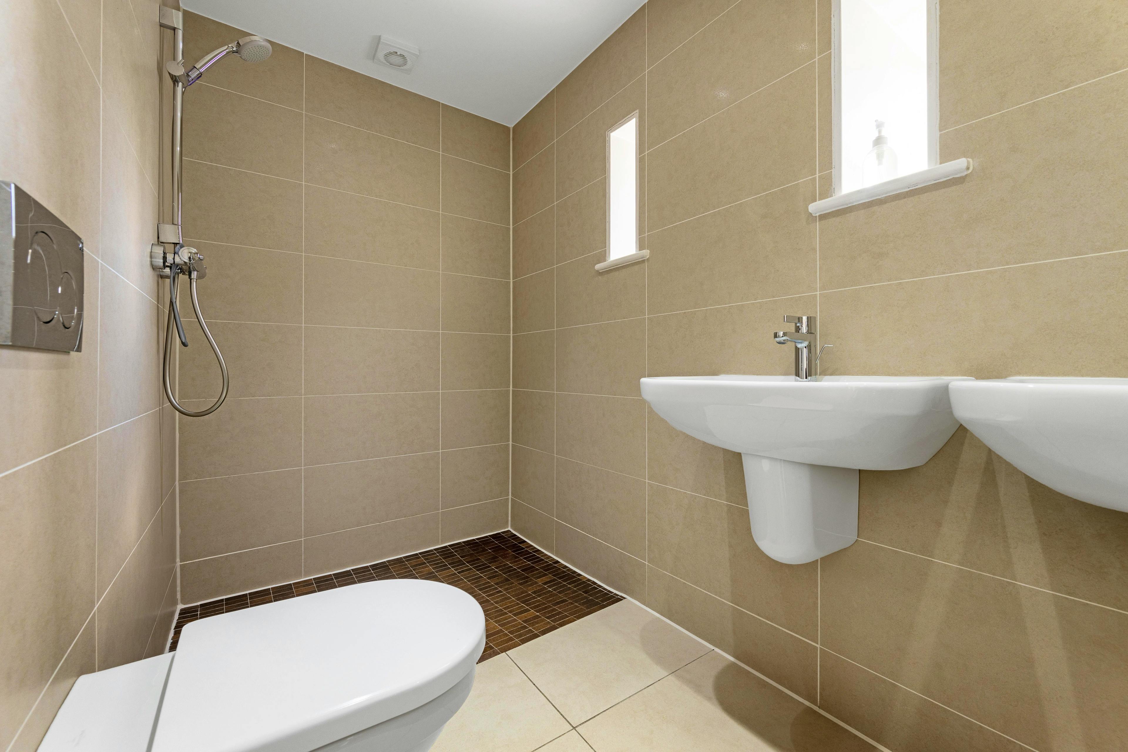 Tissington Ensuite