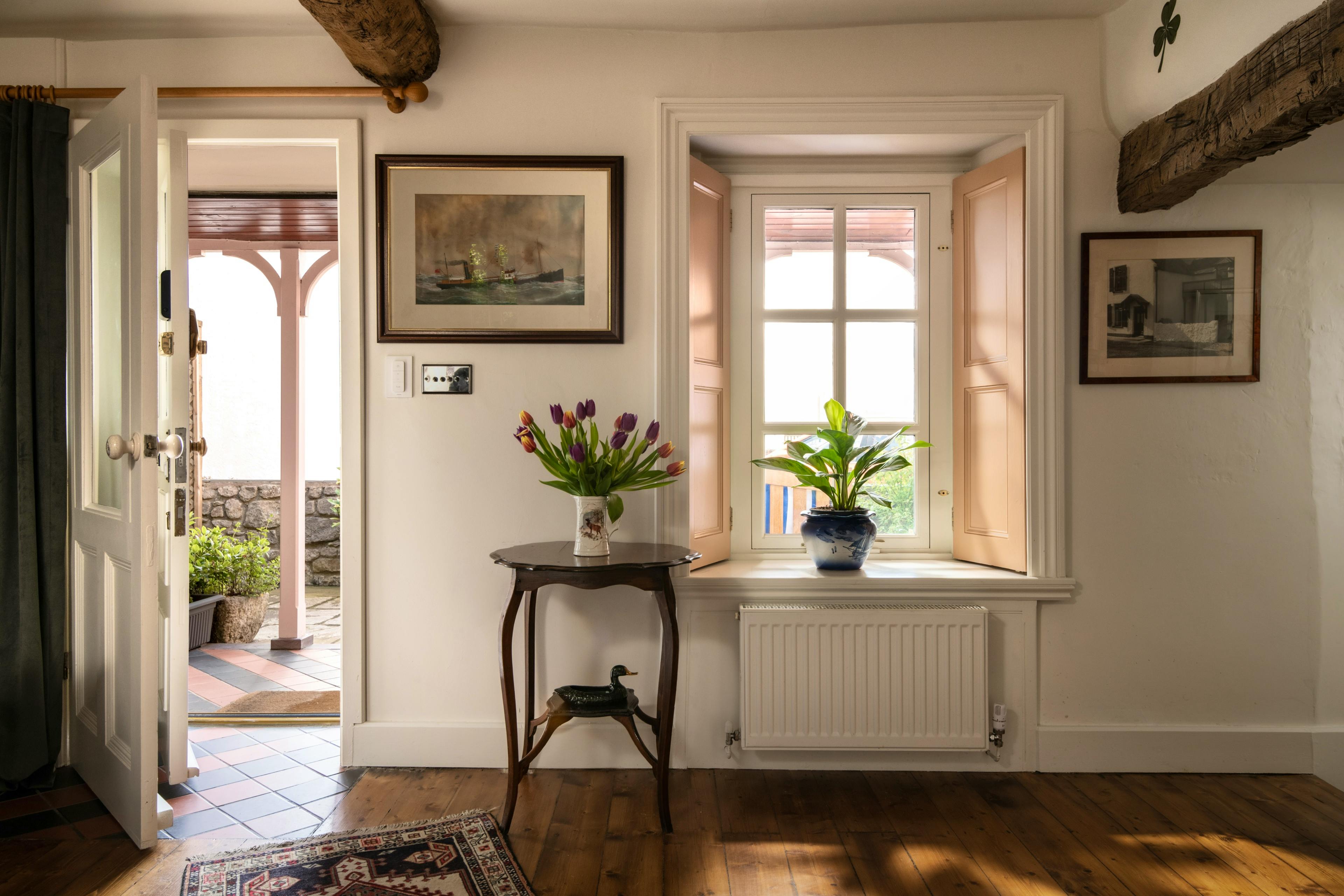 spacious downstairs sitting room