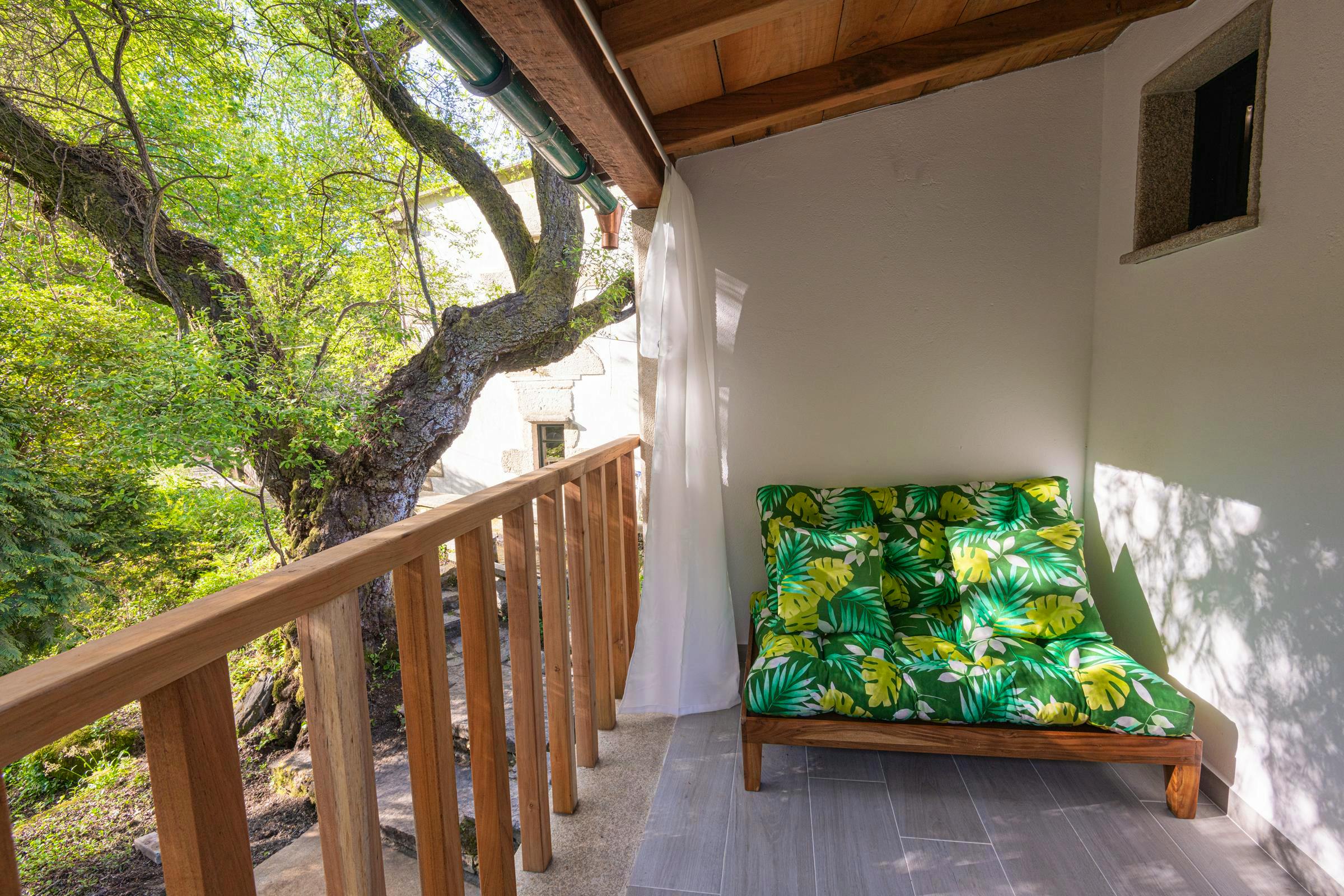 Muino Arriba, balcony