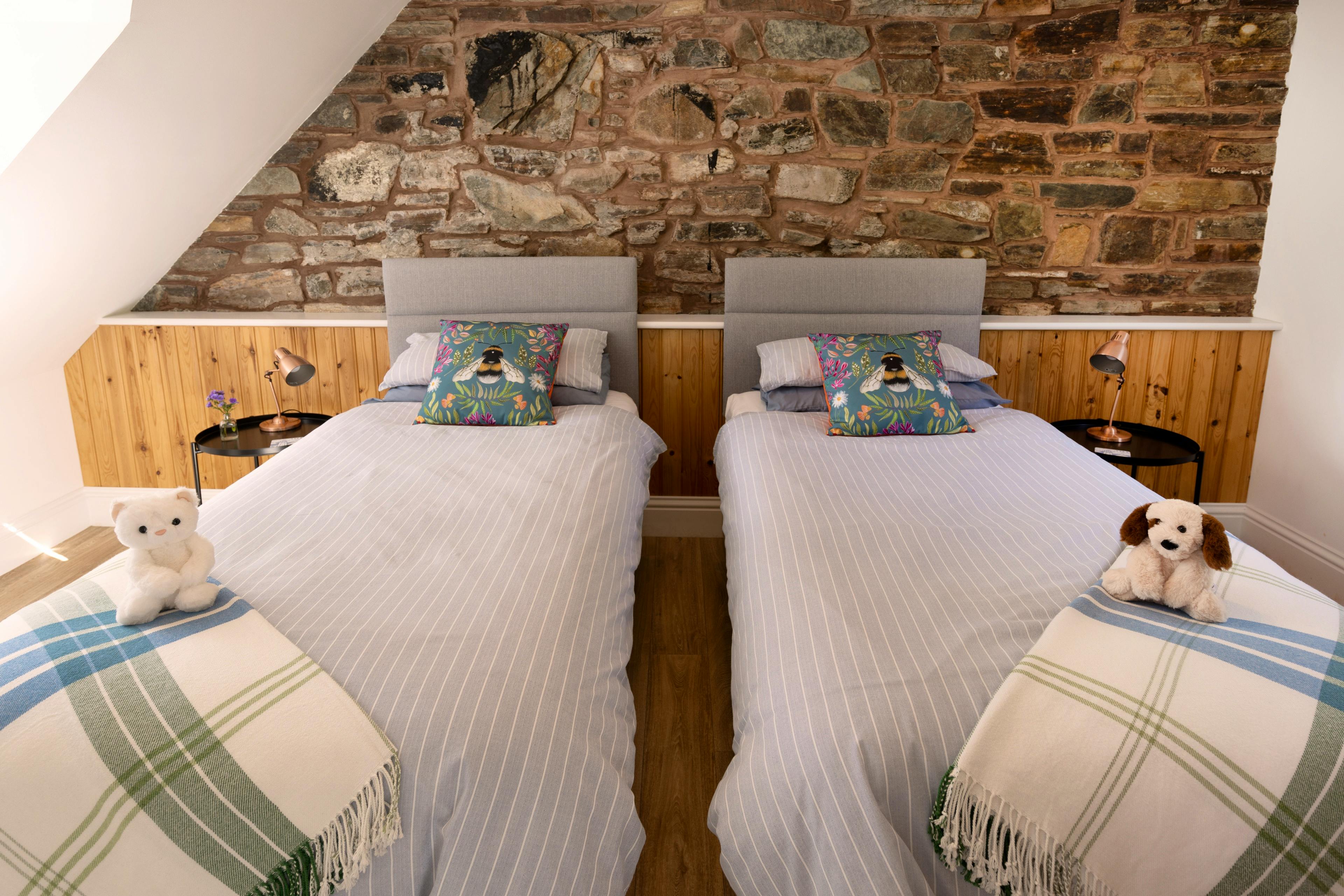 Twin or Superking - your choice...