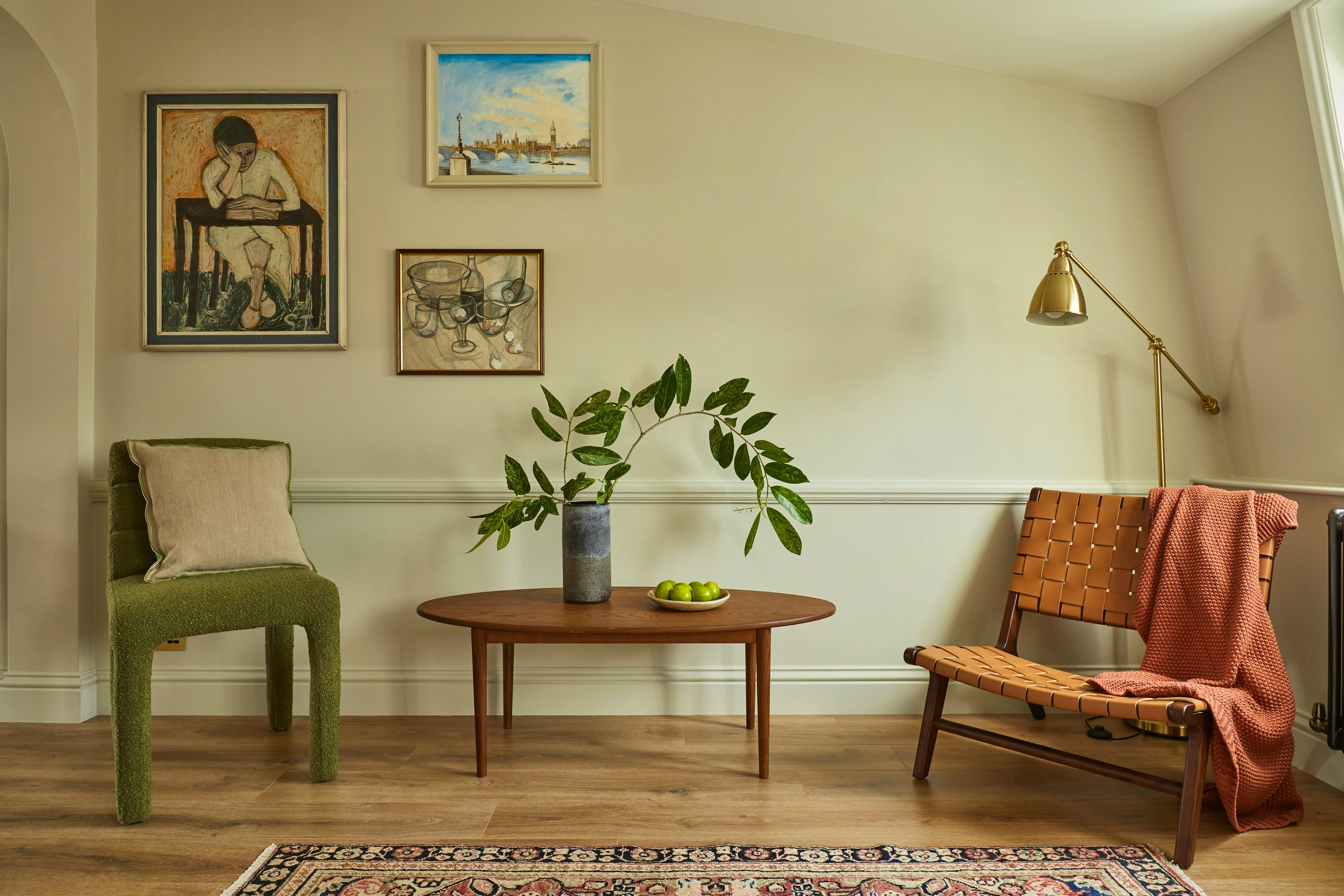 Apartment 4, living space 