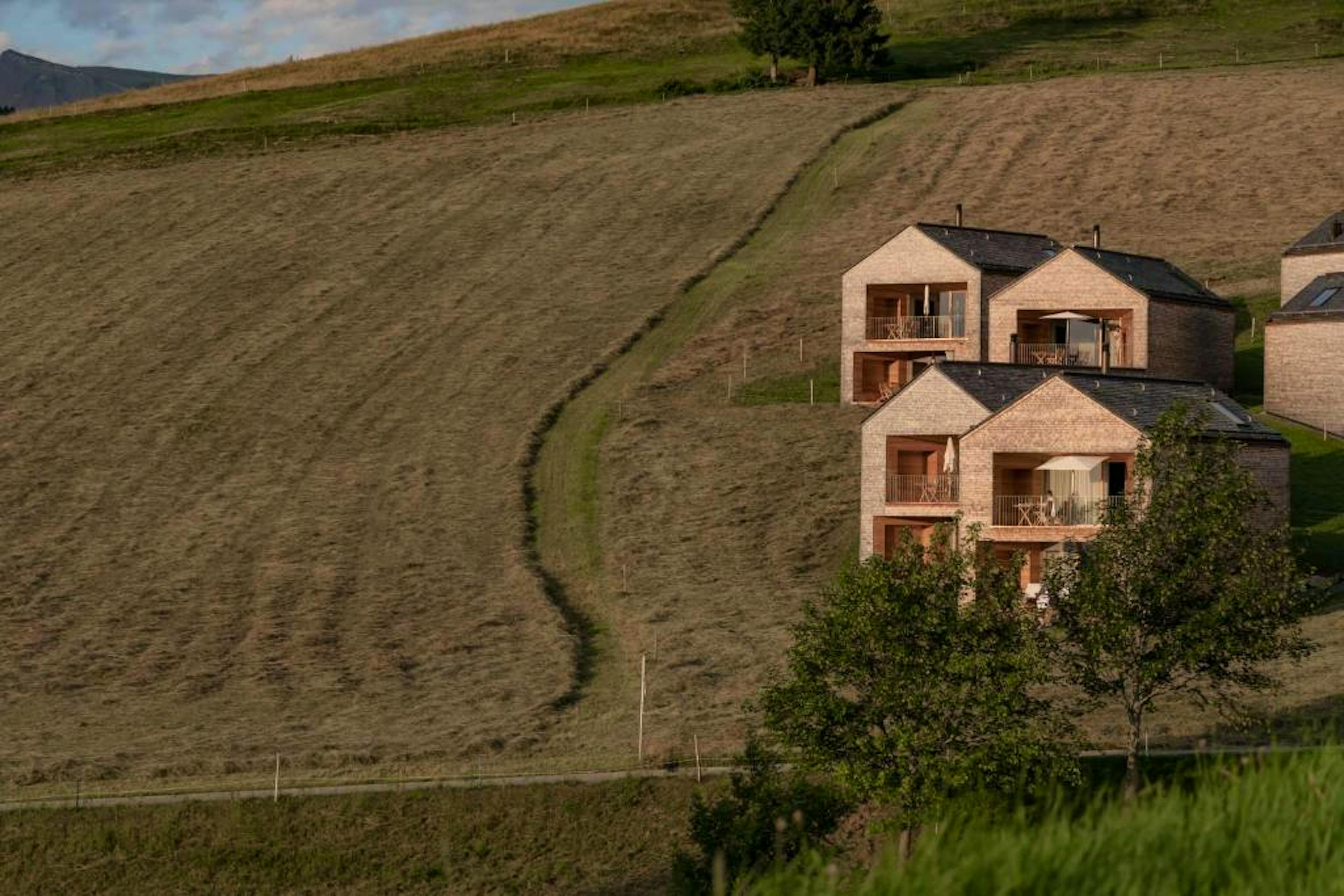 Peterhof Chalets - Image 1