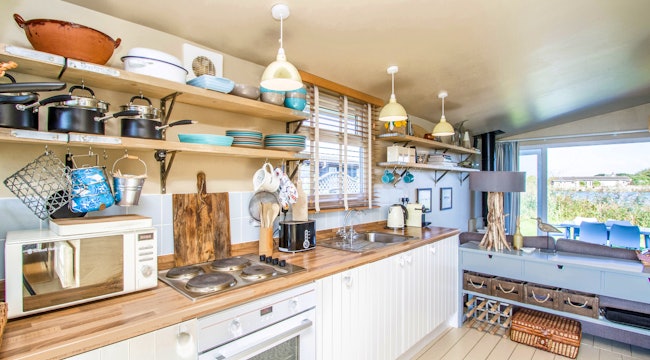 Seaside Lodge A Chic Lakeside Chalet Moments From The