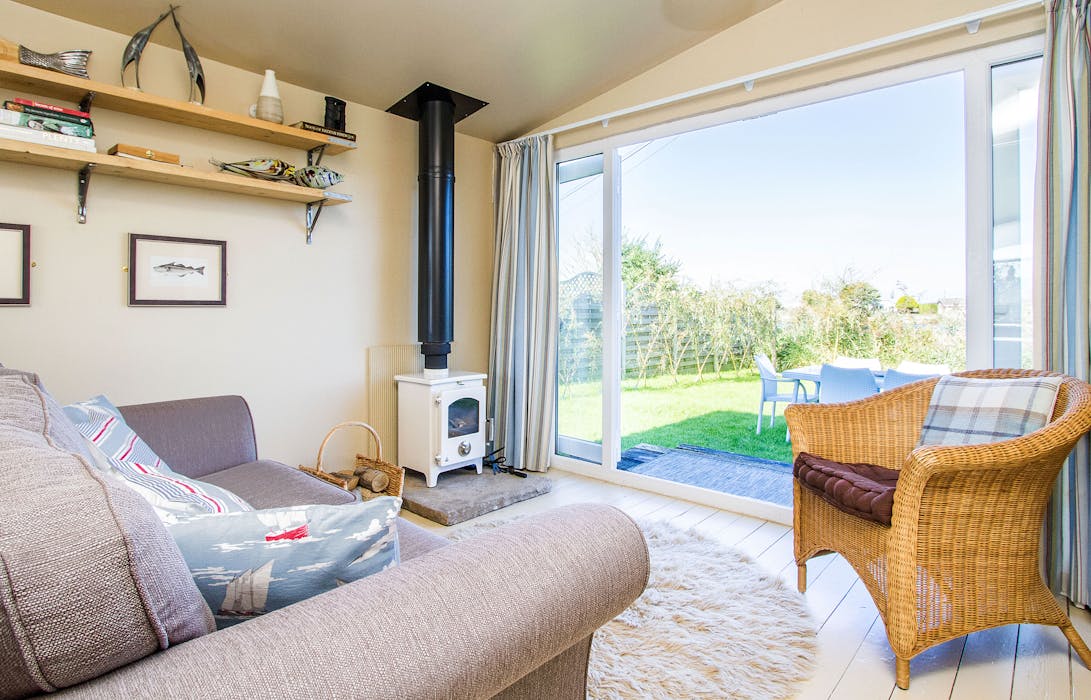 Seaside Lodge A chic, lakeside chalet moments from the Lincolnshire Coast