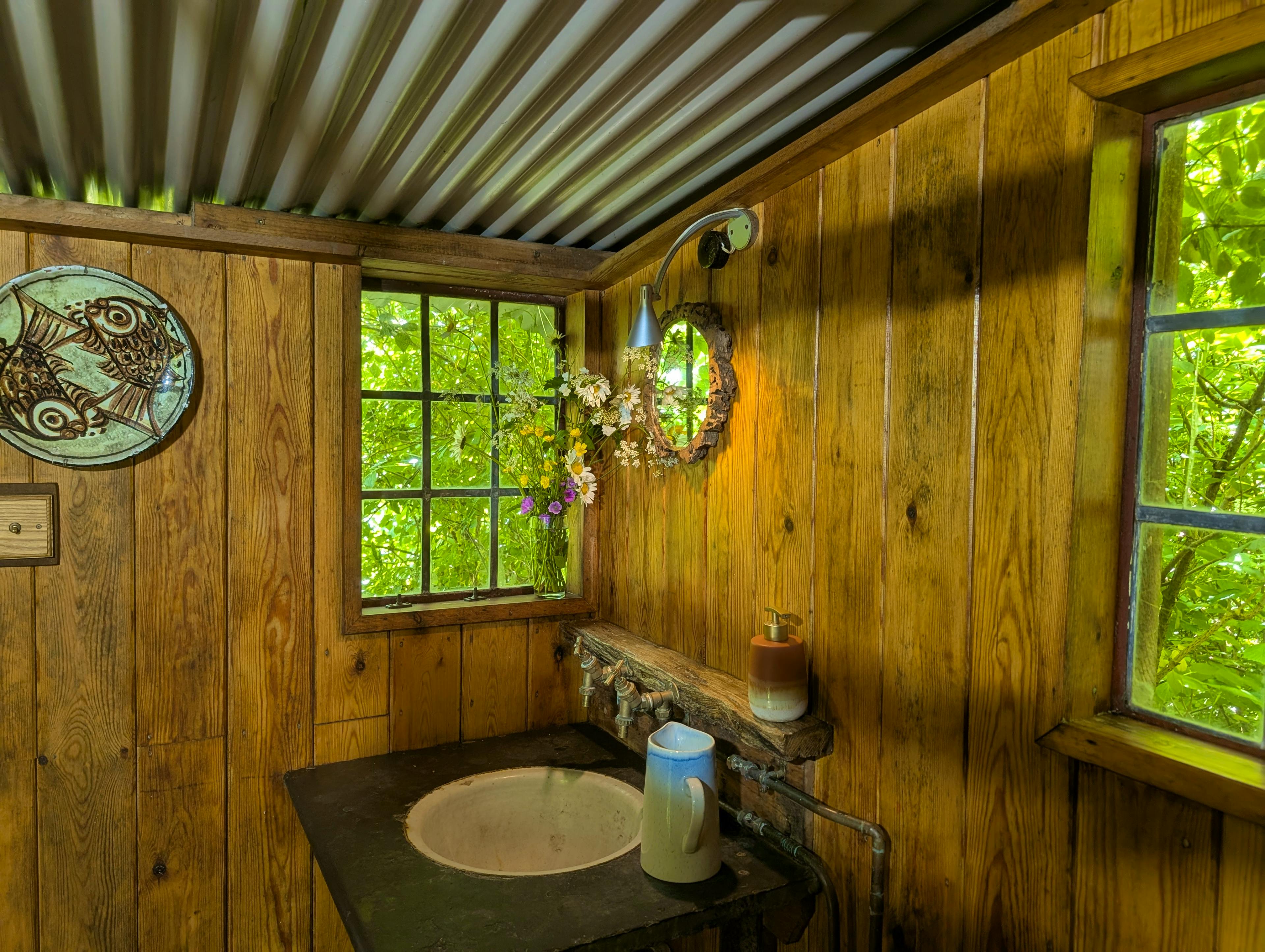 Gabriels - Shower room