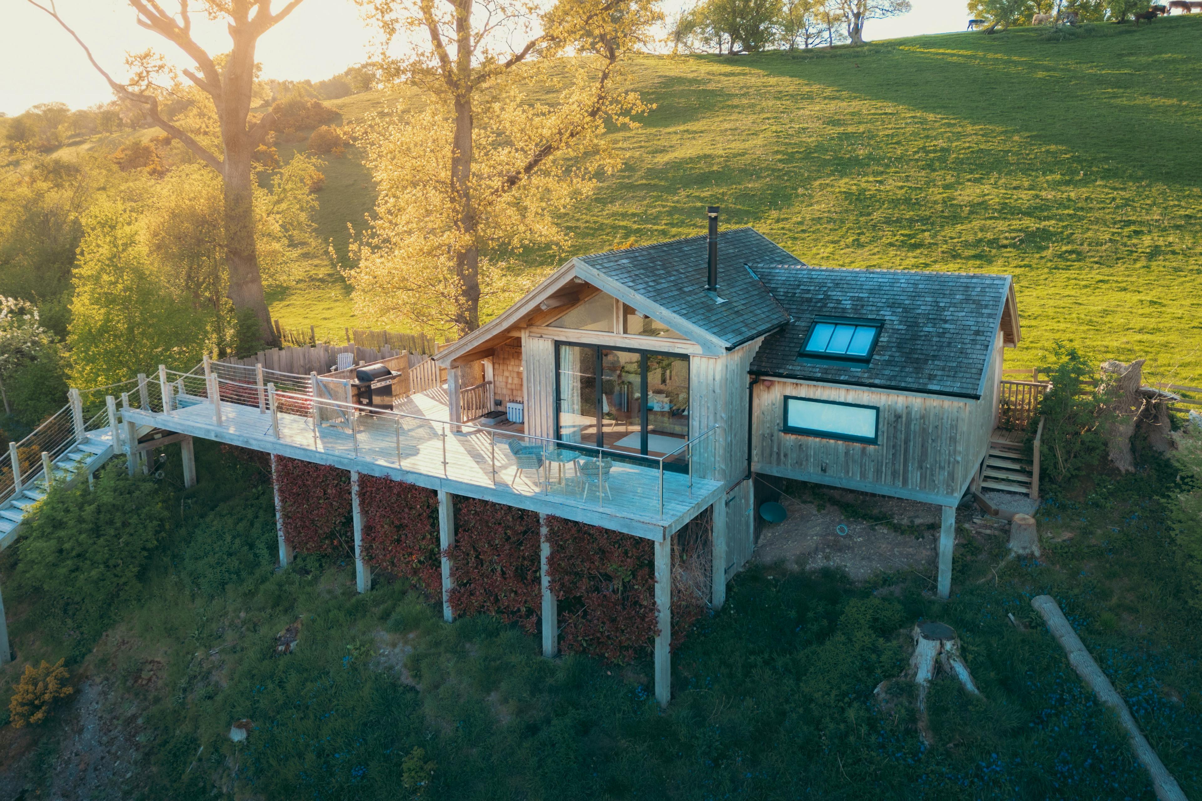 Heartwood Treehouse - Image 2