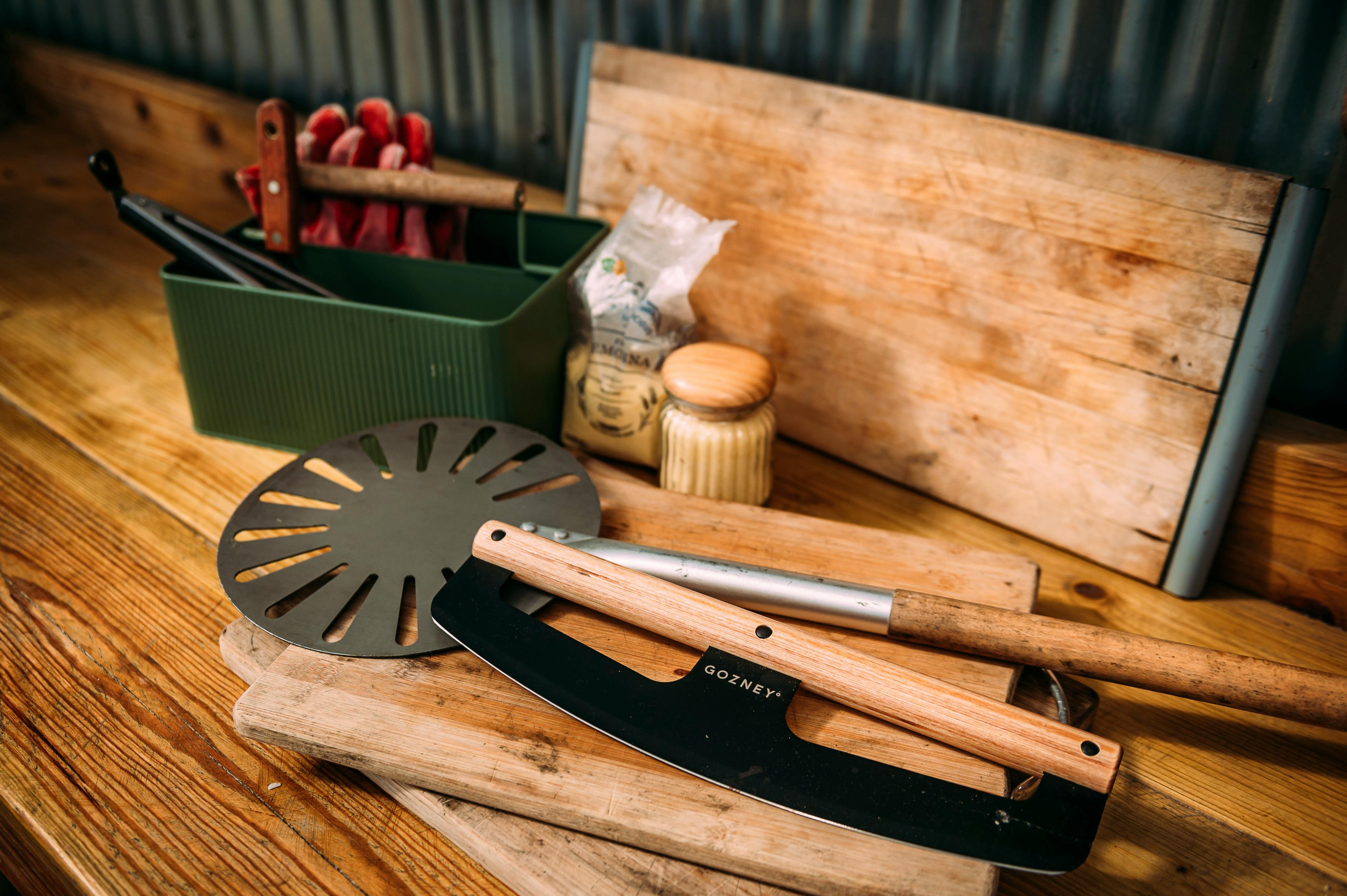 Pizza Oven Tools at The Hub