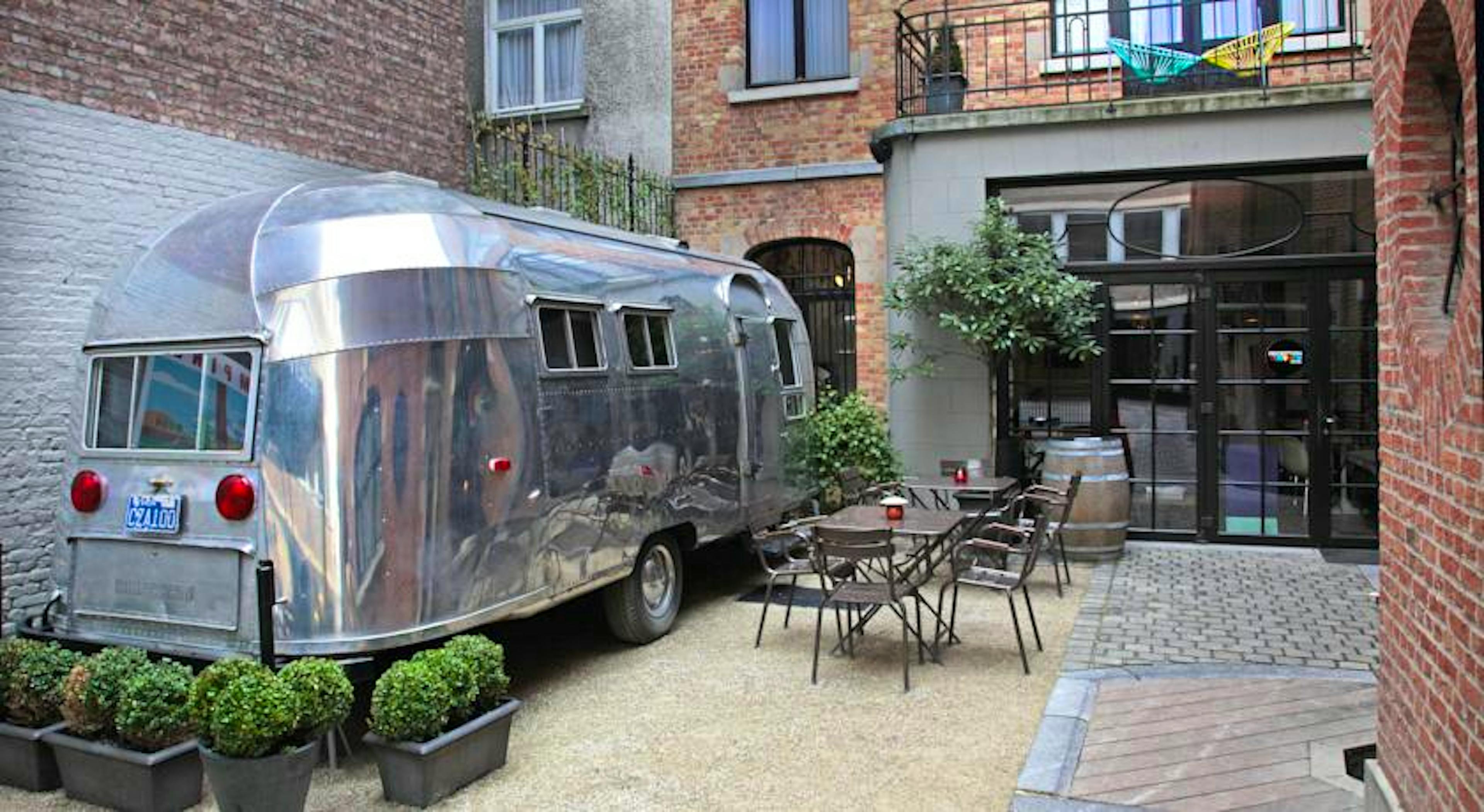 Vintage Hotel - Image 5