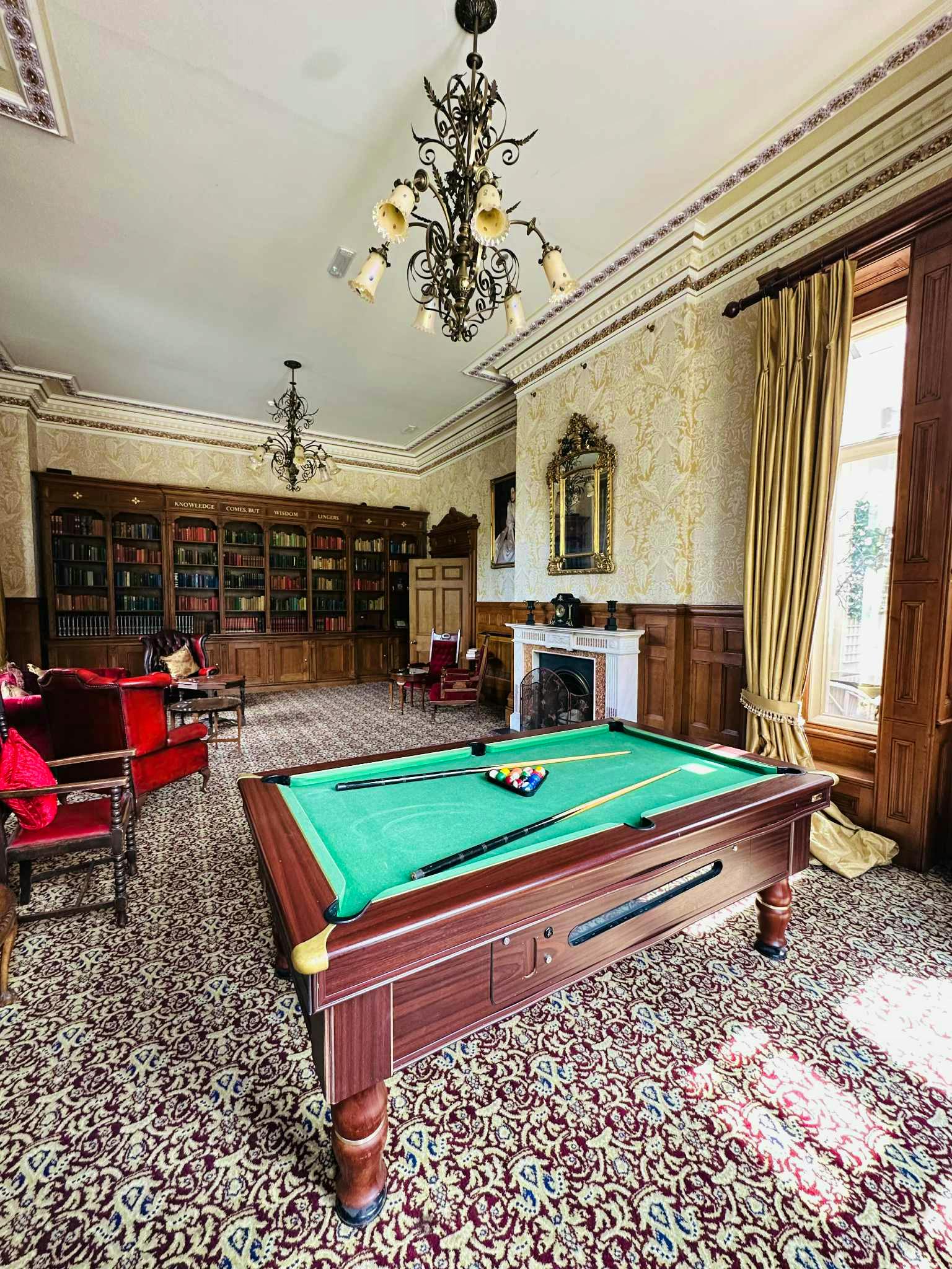 Games Room & Library