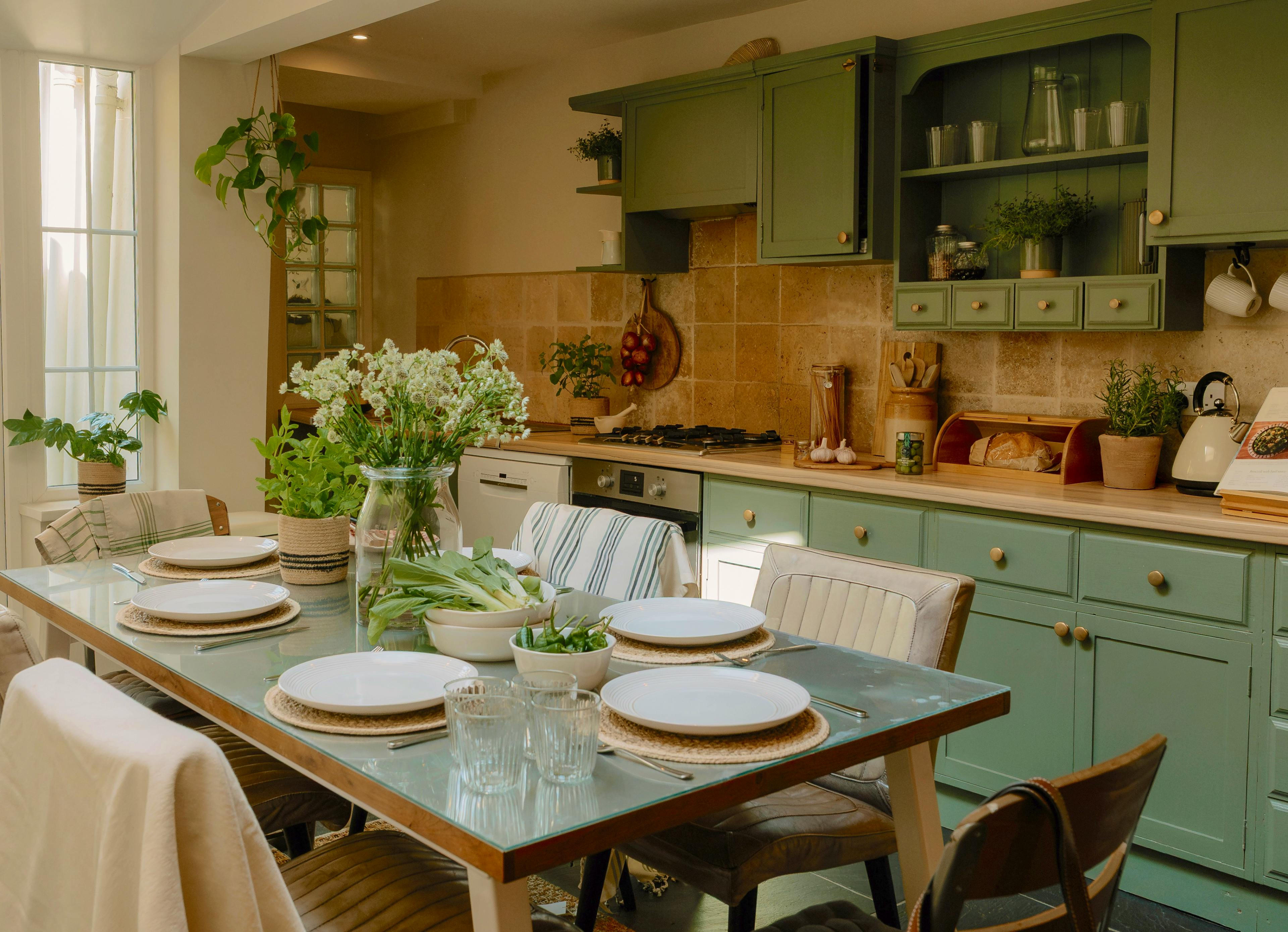 Well equipped kitchen.