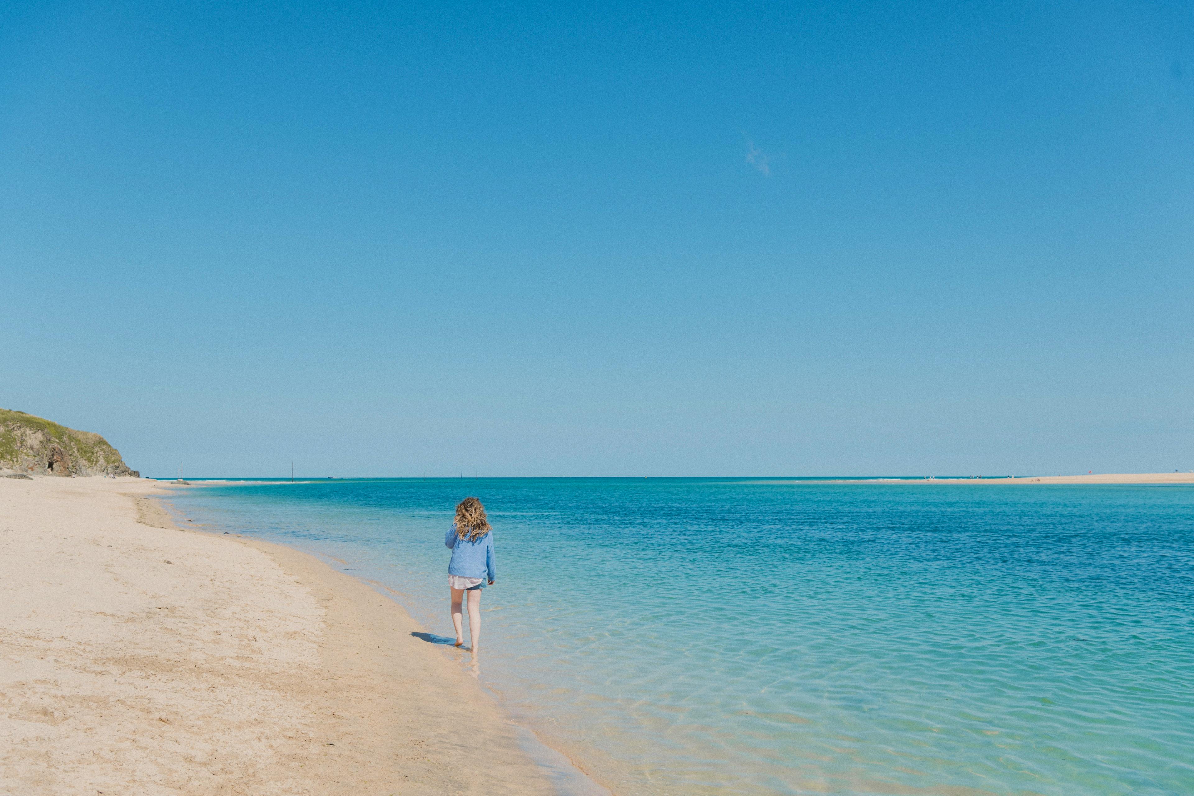  Beach Houses: Deserted Beach Walks