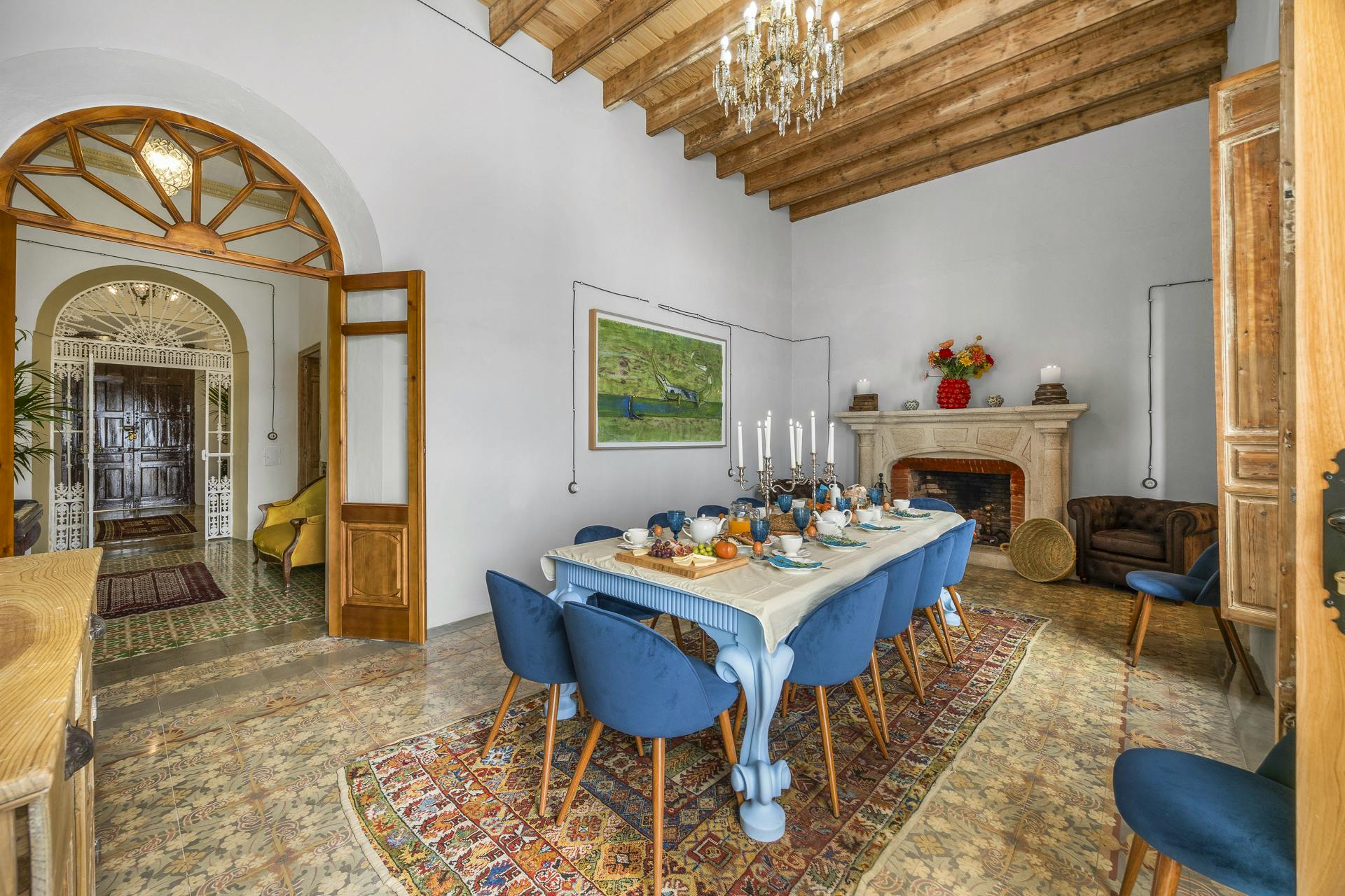 The Yellow House - Image 5