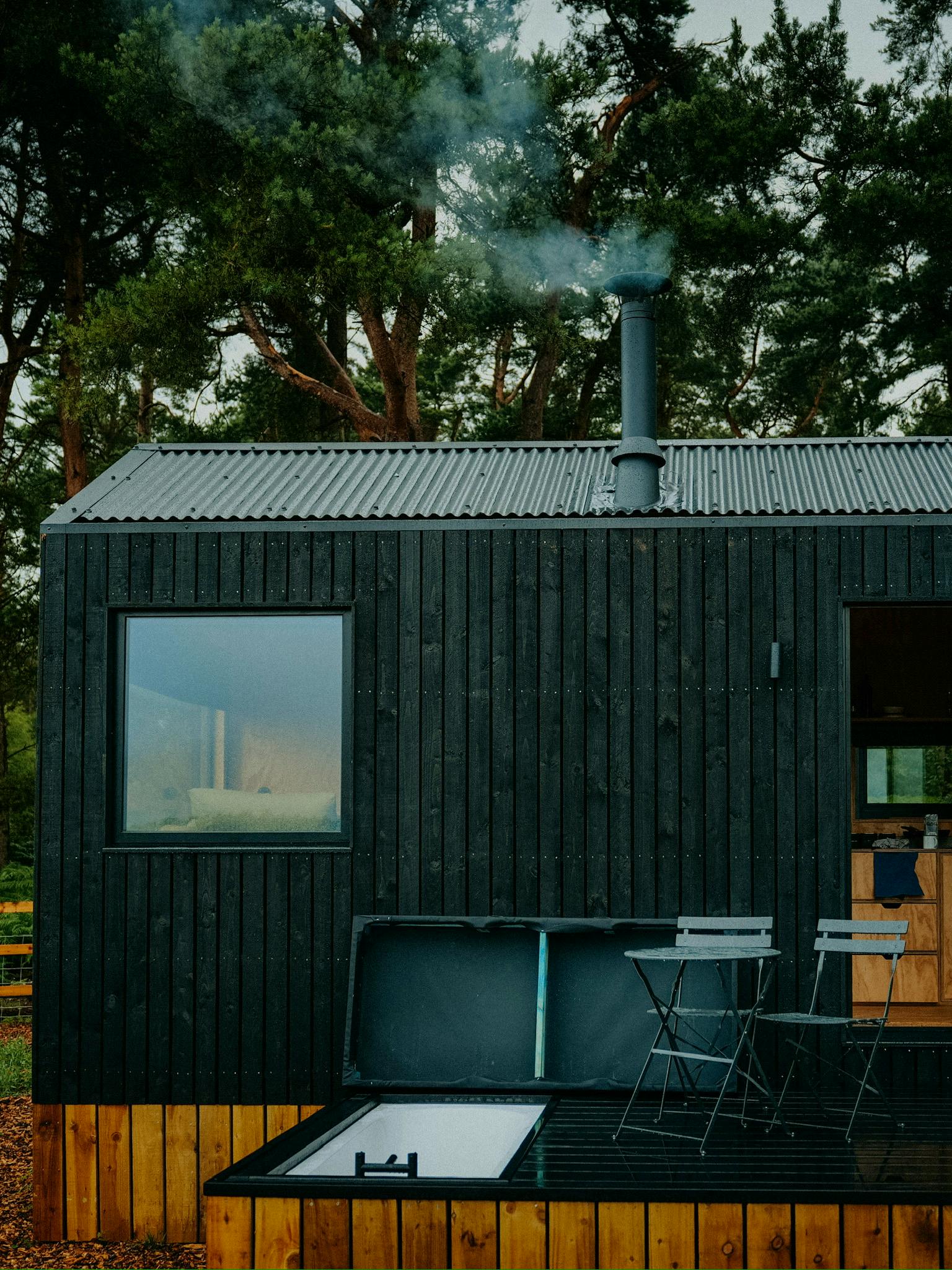 Mizar - Outdoor Bath & Patio