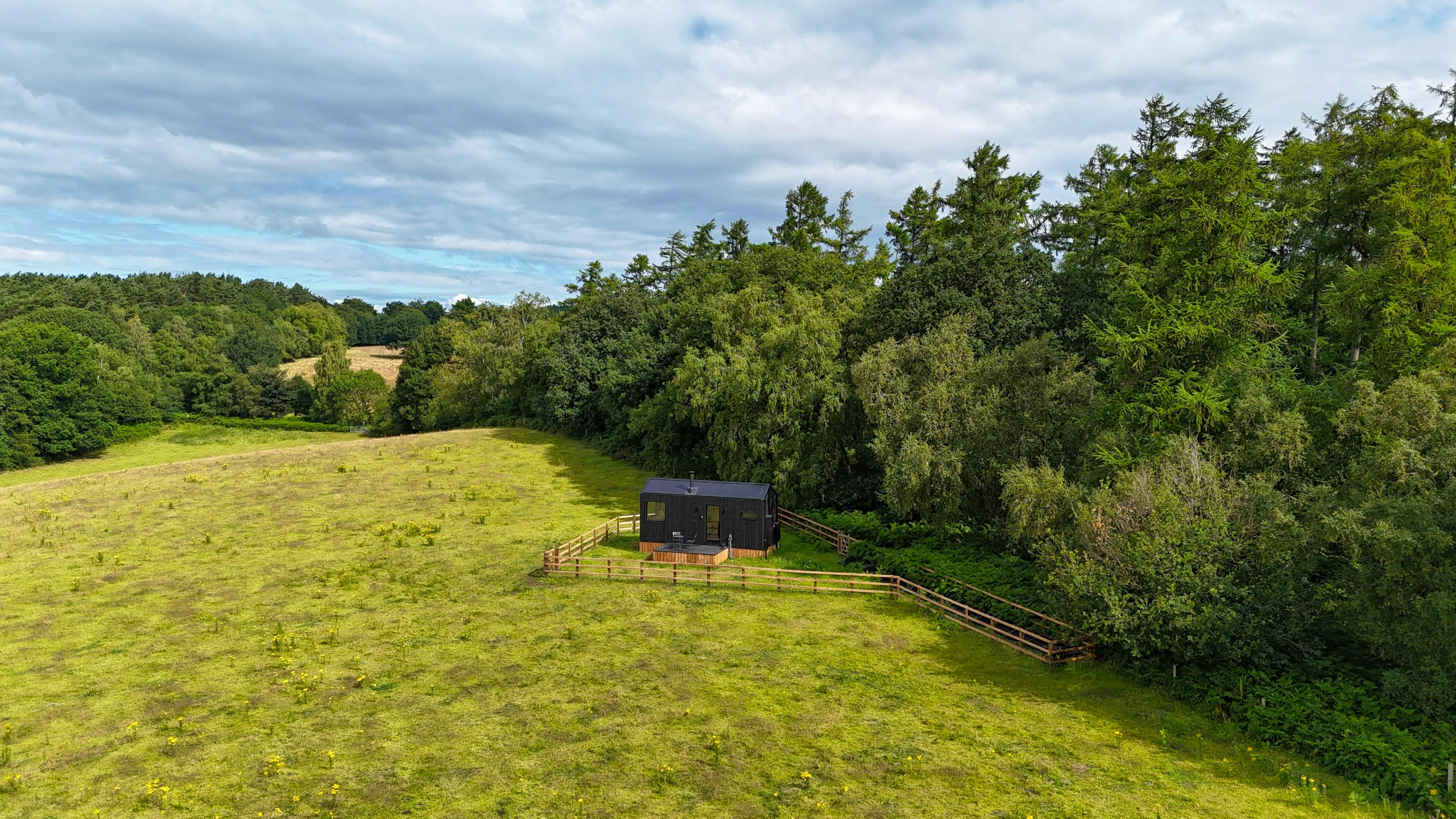 Alcor - Bordering Natural Woodland