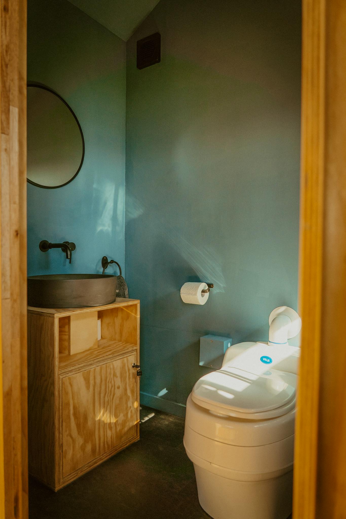 Alcor - Well Appointed Bathroom